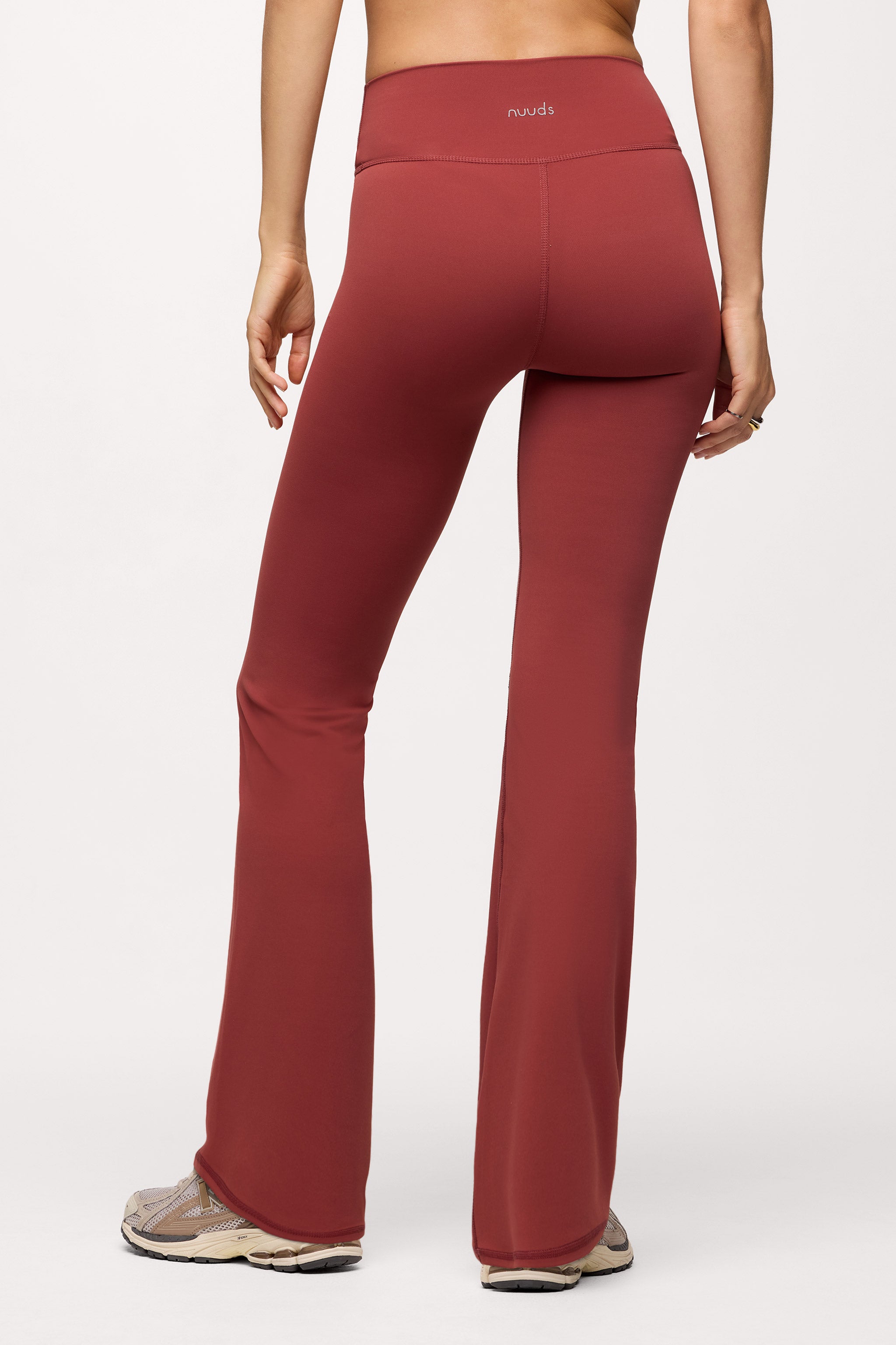 Motion Flare Legging
