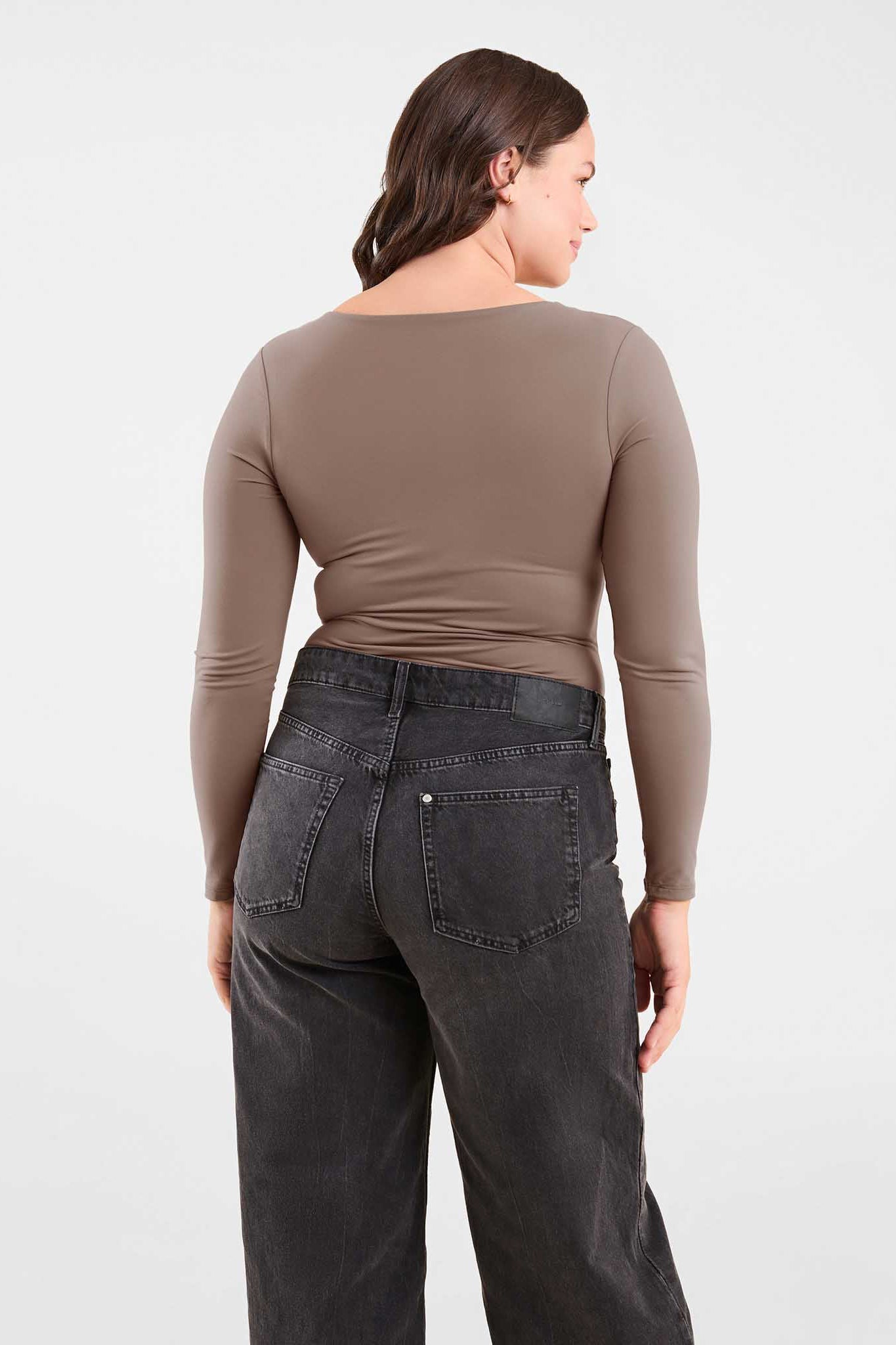 Long Sleeve Scoop Neck Bodysuit | Mocha