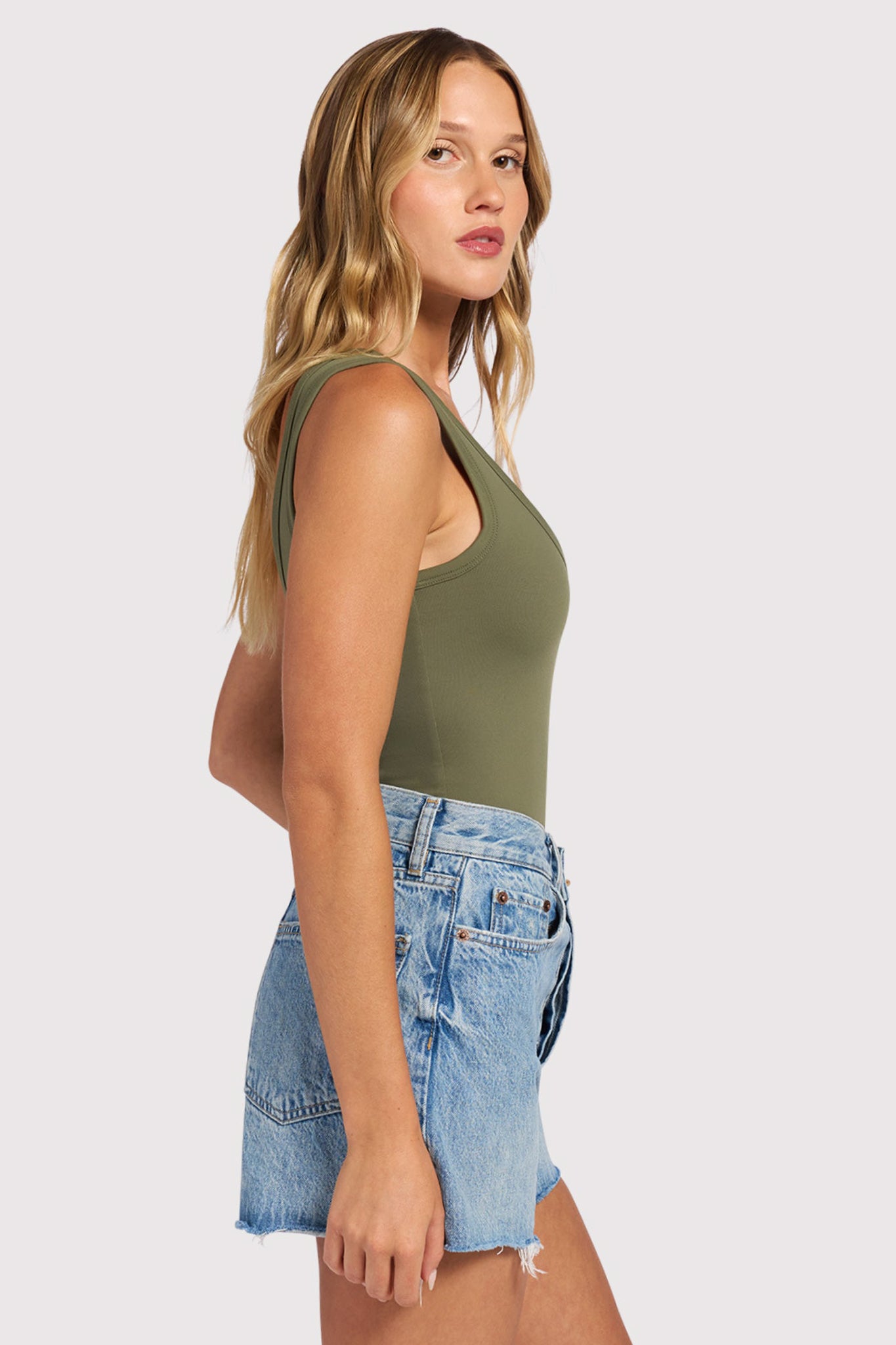 Seamless Scoop Tank Bodysuit