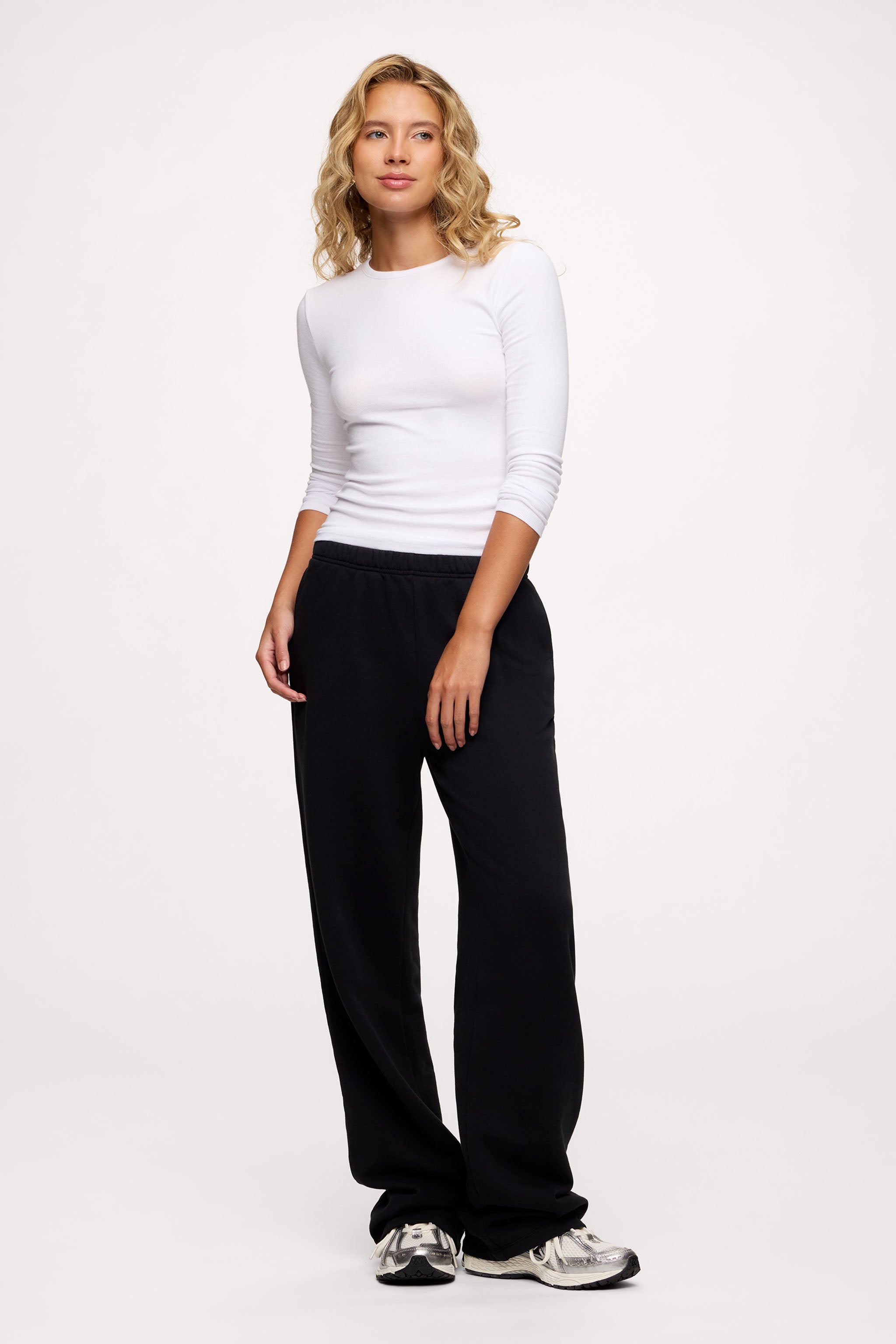 Core Fleece Wide Leg Sweatpant
