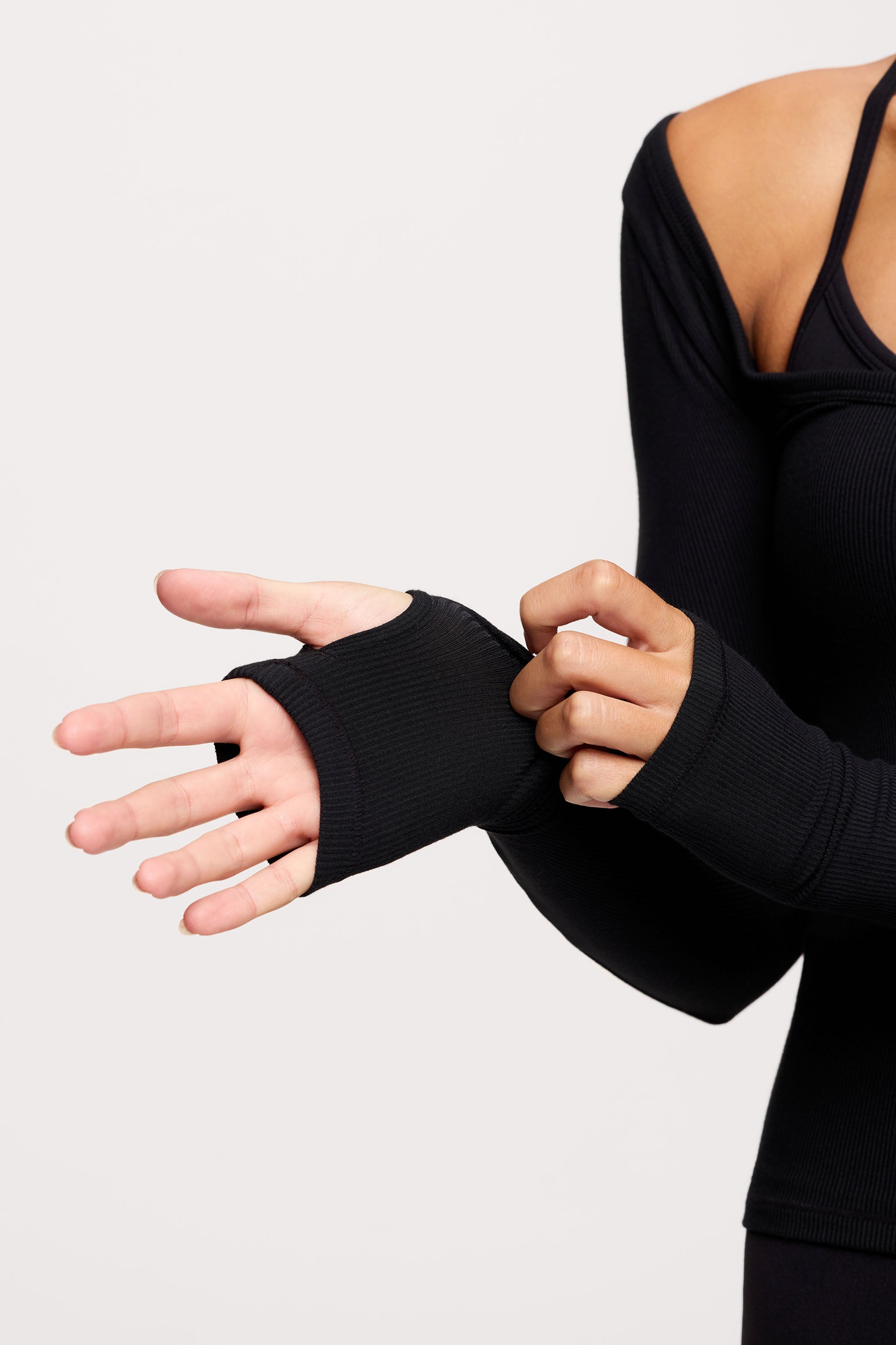 Sporty Rib Portrait Long Sleeve Top