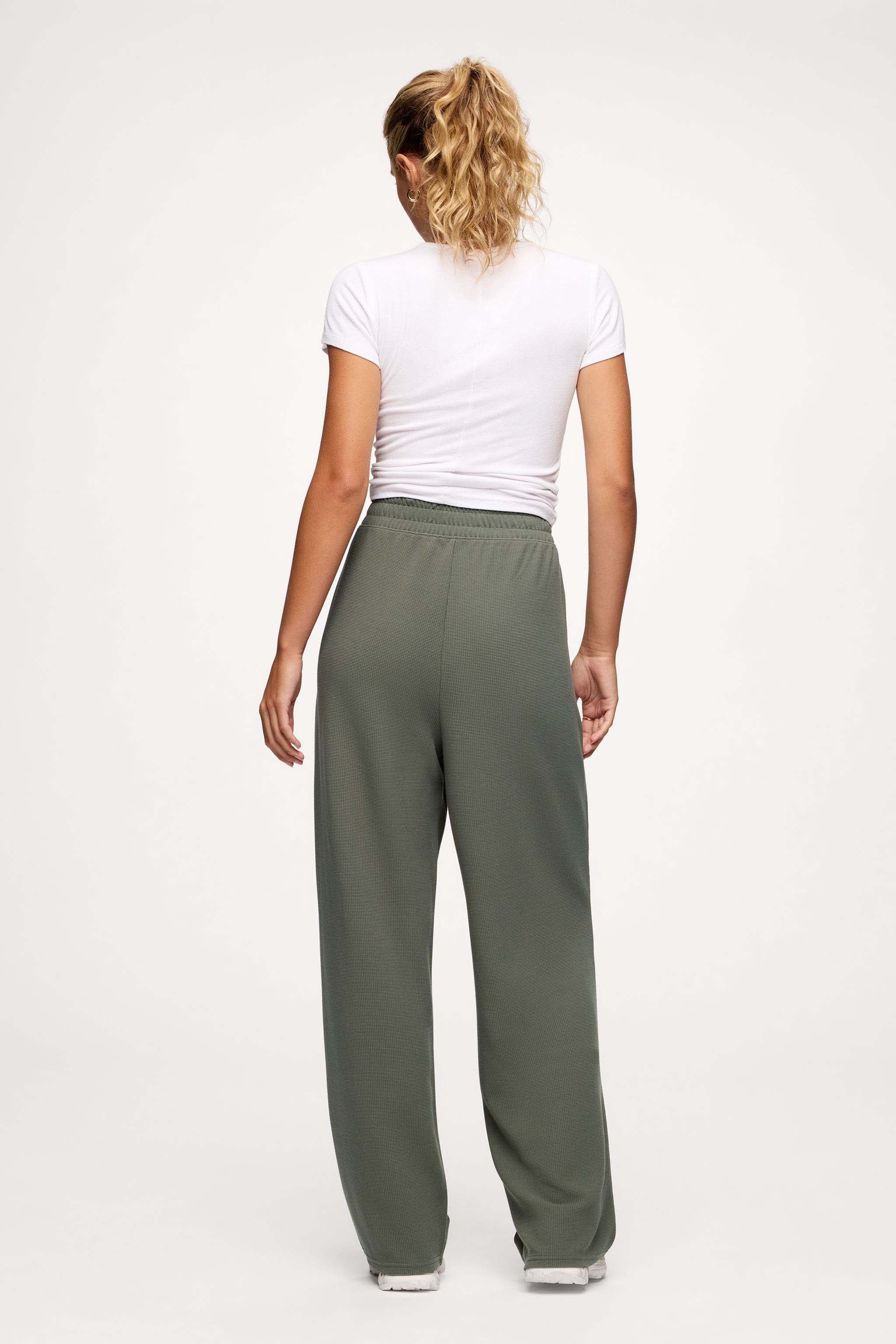 Performance Waffle Wide Leg Pant