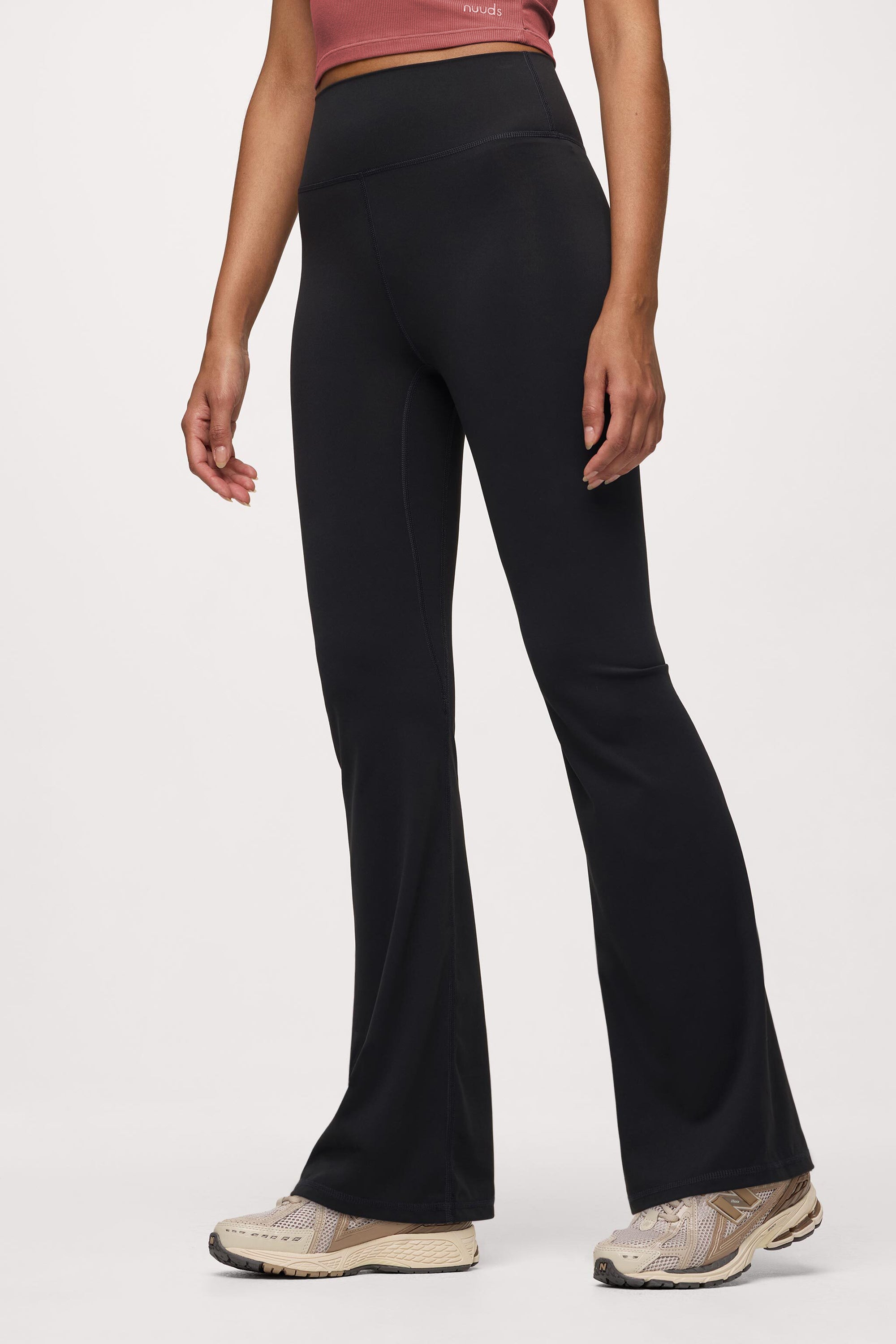 Motion Flare Legging