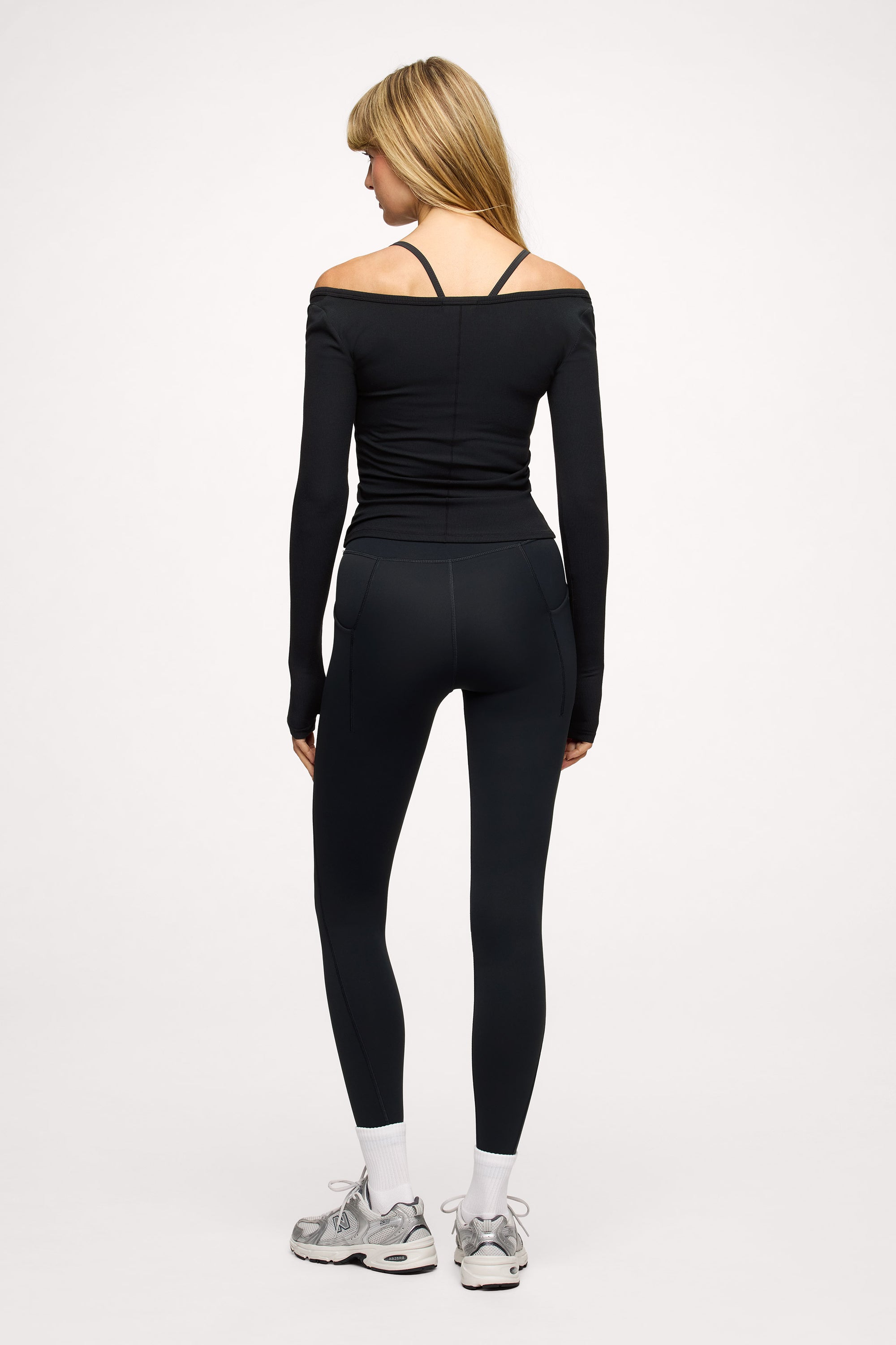 Sporty Rib Portrait Long Sleeve Top