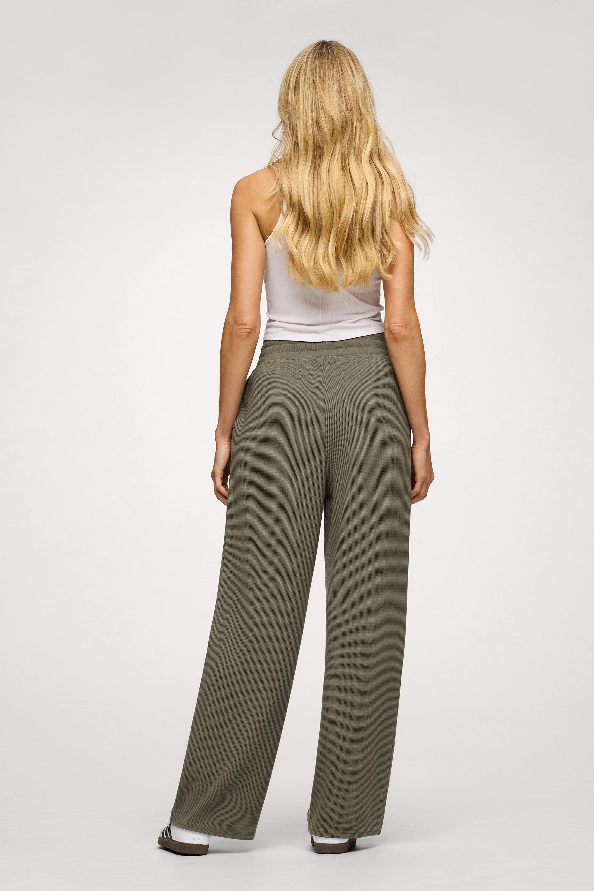 Performance Waffle Wide Leg Pant