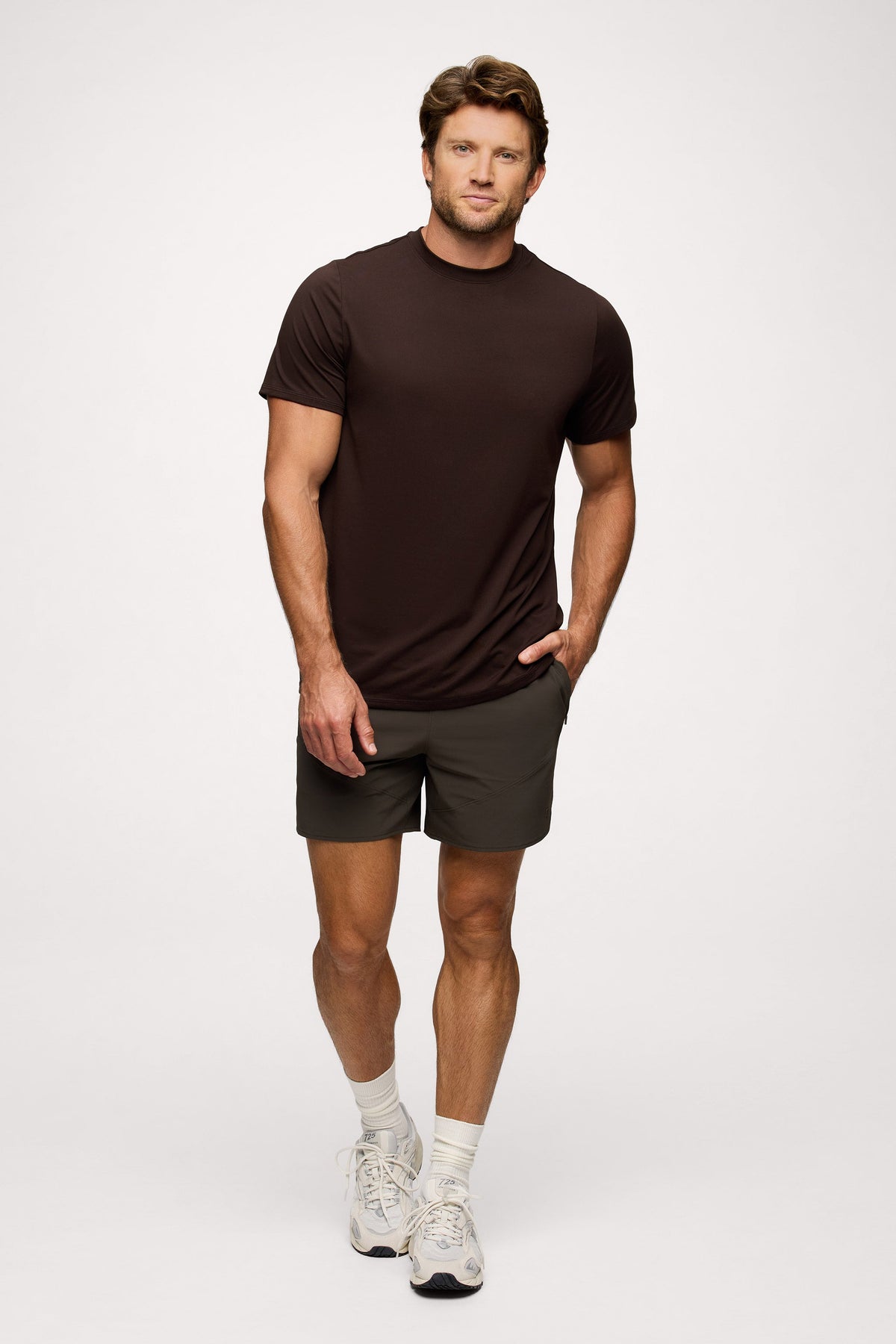 Color:Espresso | Men's Movement Tee