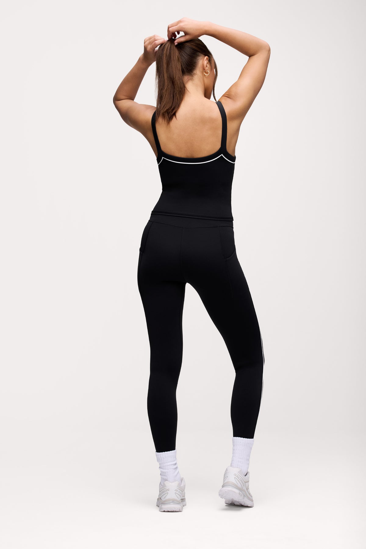 Color:Black | Motion Piped Tank
