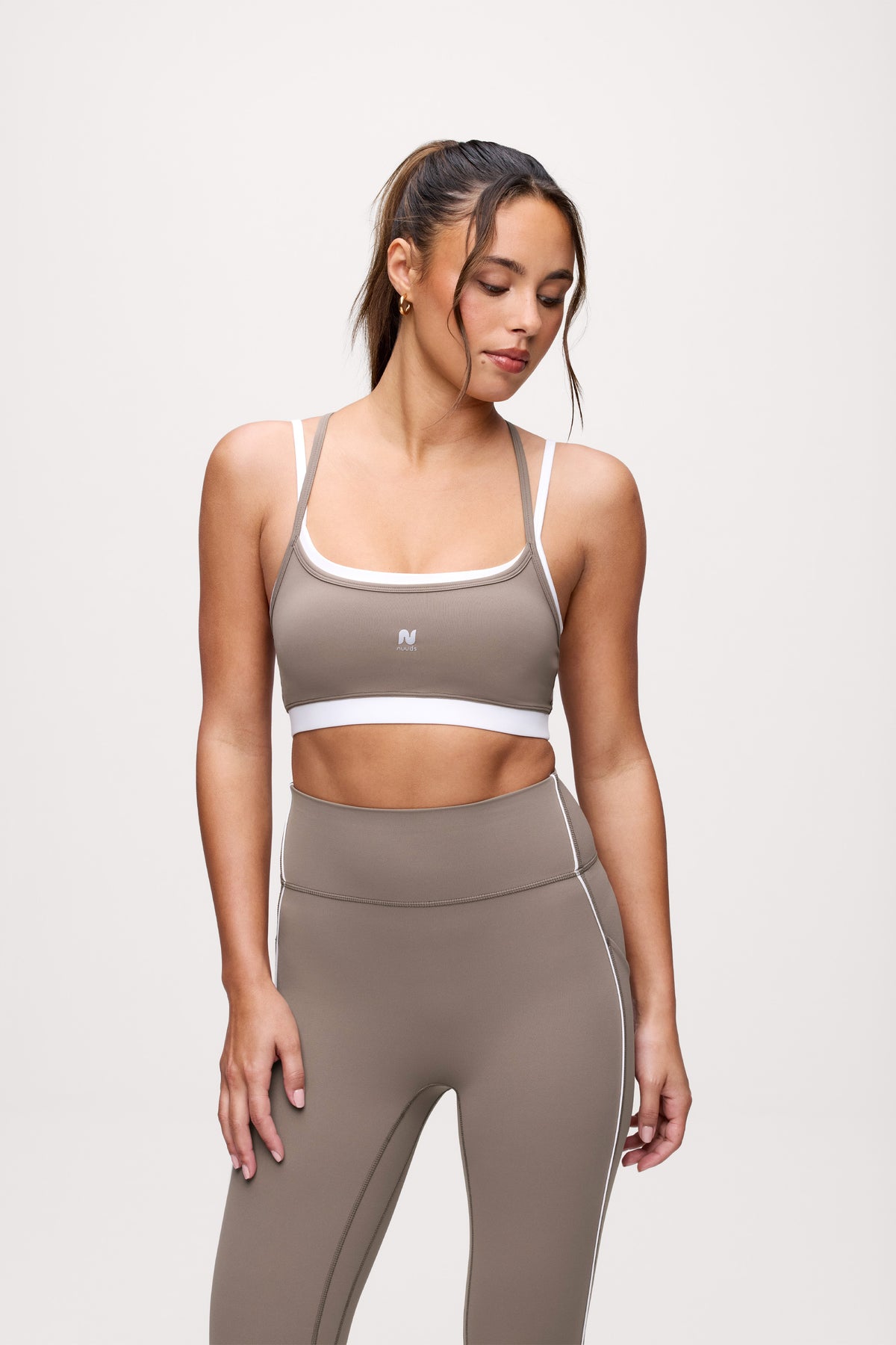 Color:Cocoa