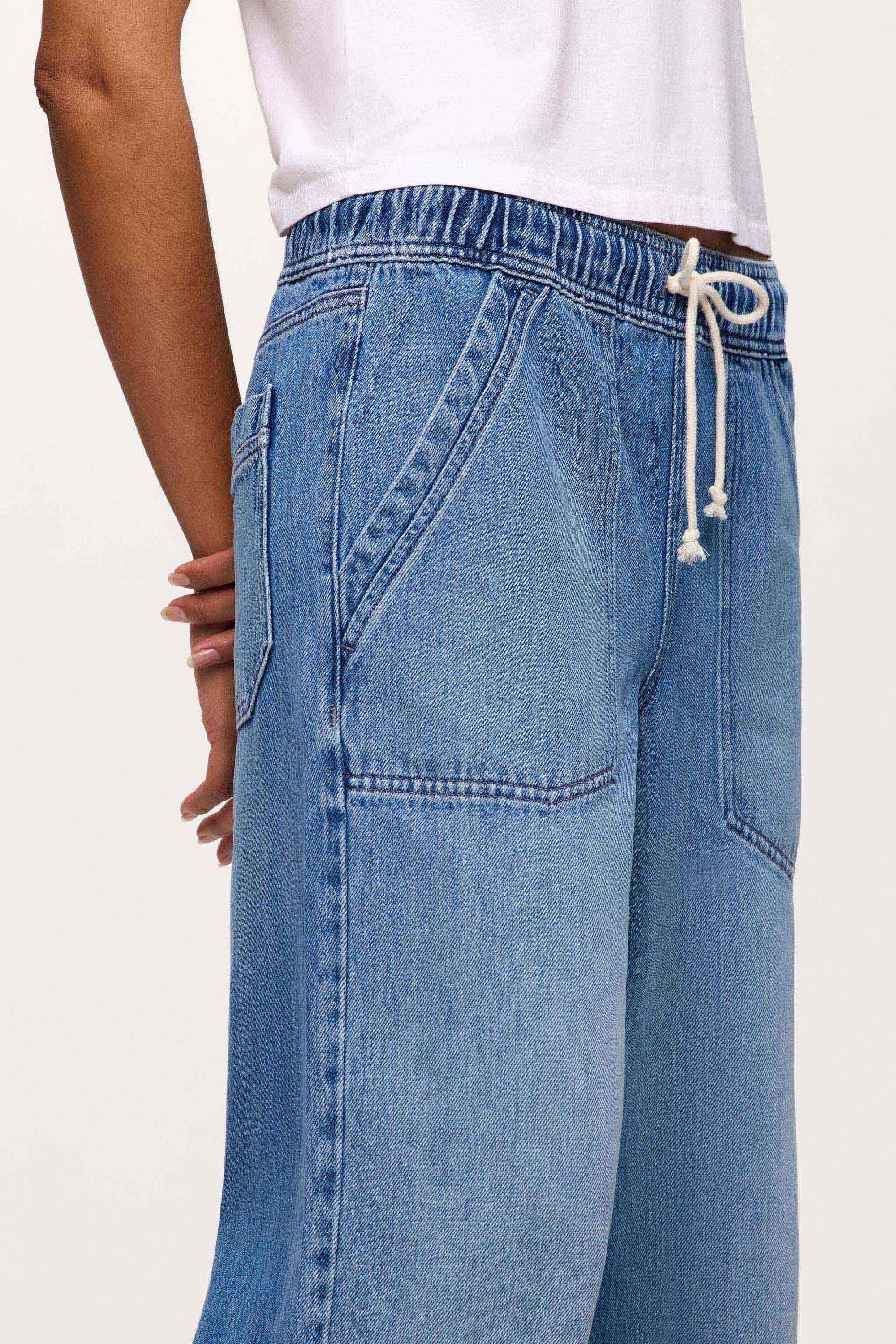 Pull-On Jean