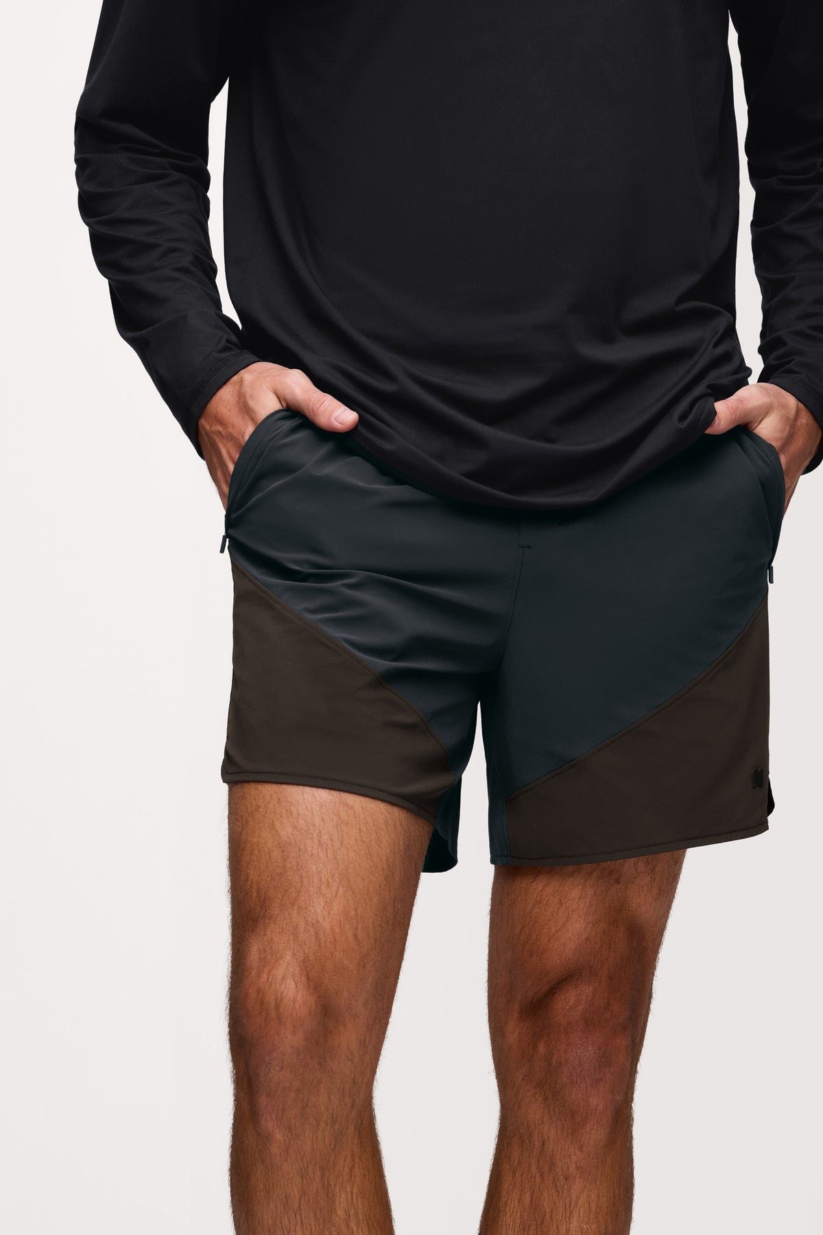 Color:Espresso | Contrast Panel Refine Short