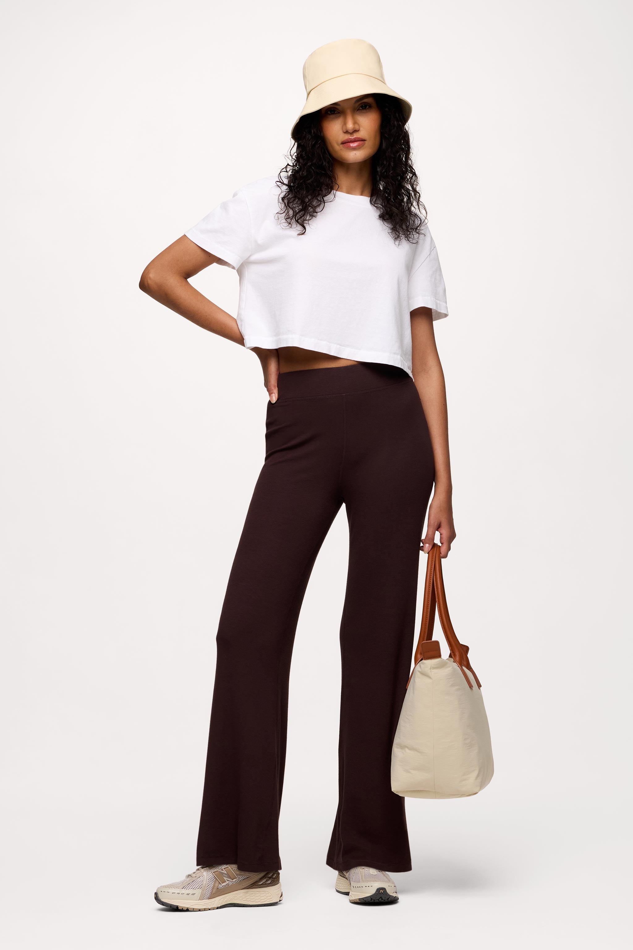 Slinky Rib Streamline Pant