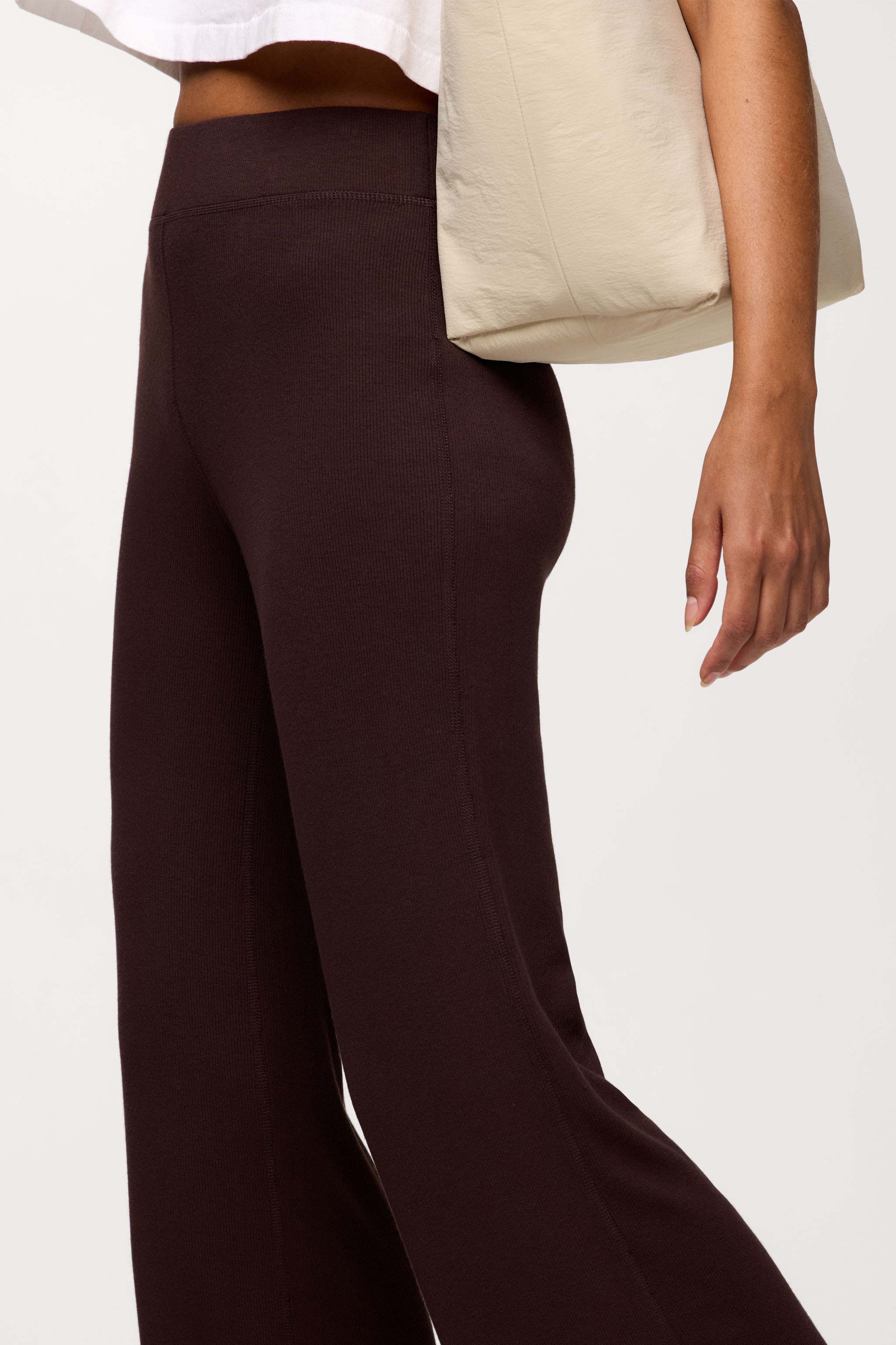 Slinky Rib Streamline Pant
