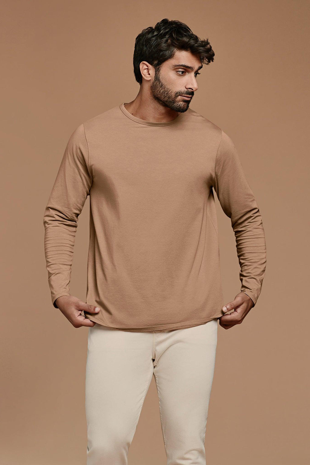 Men's Long Sleeve Curved Hem T-Shirt | Cinnamon
