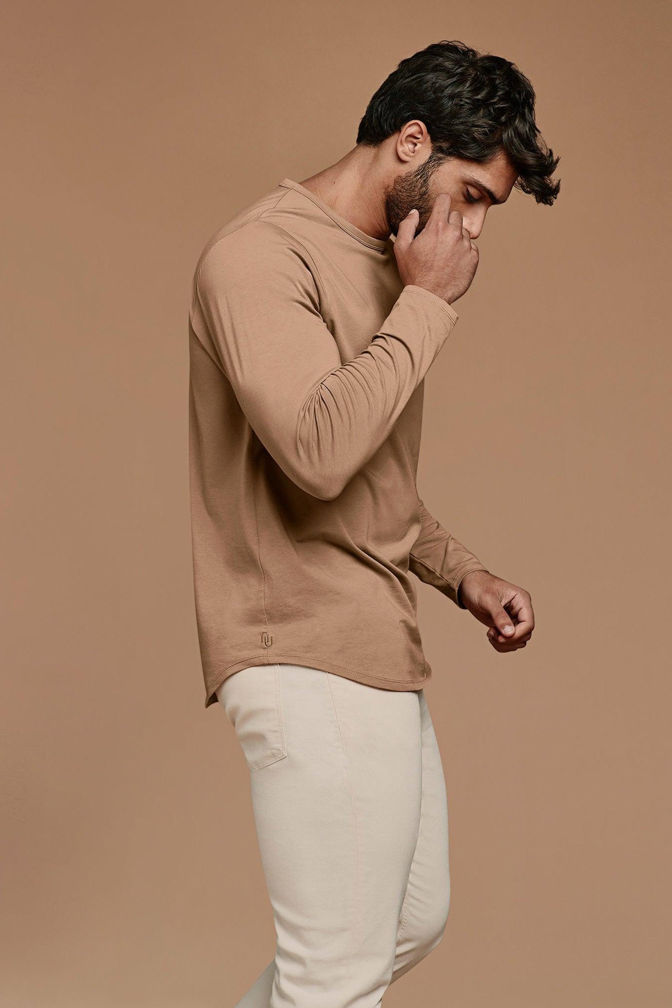 Men's Long Sleeve Curved Hem T-Shirt | Cinnamon