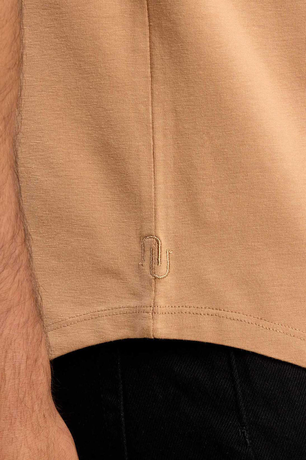 Short Sleeve Curved Hem T-Shirt | Cinnamon