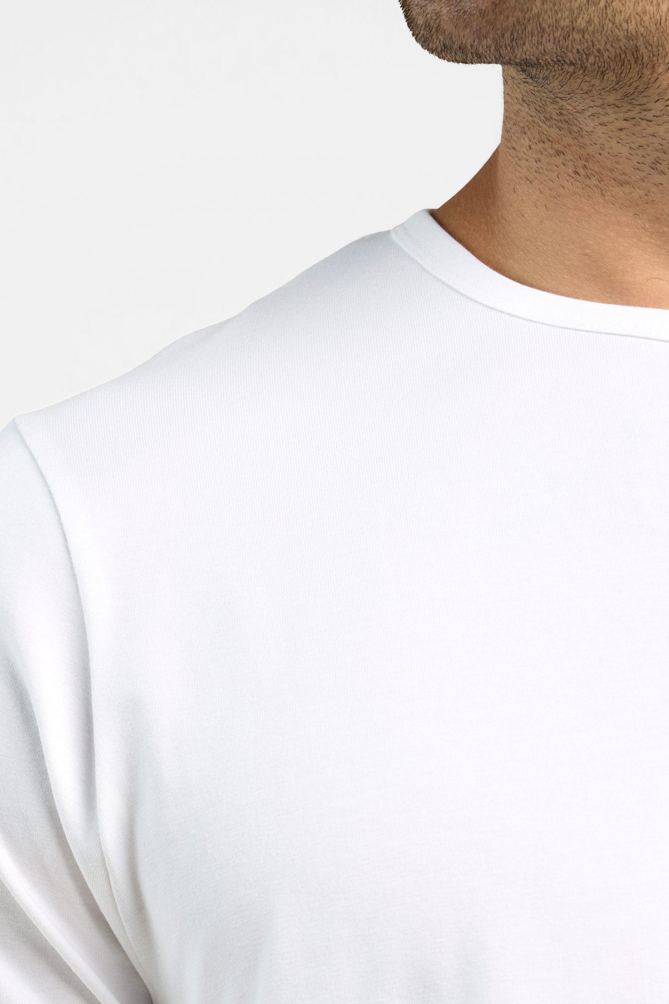 Short Sleeve Curved Hem T-Shirt | White – nuuds
