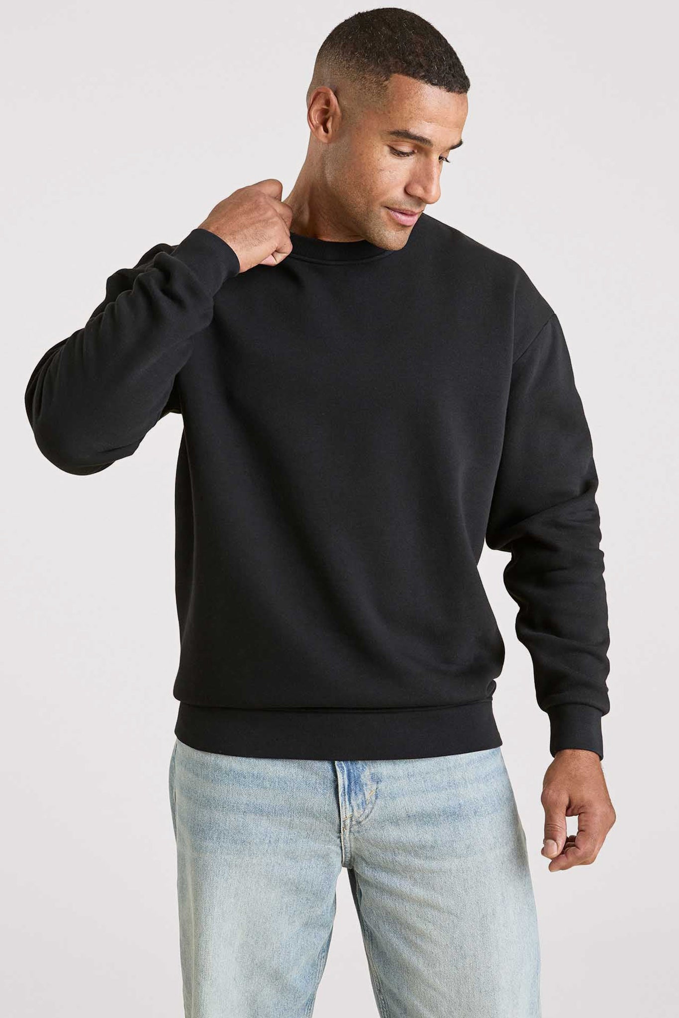 Men's Classic Crewneck Sweatshirt