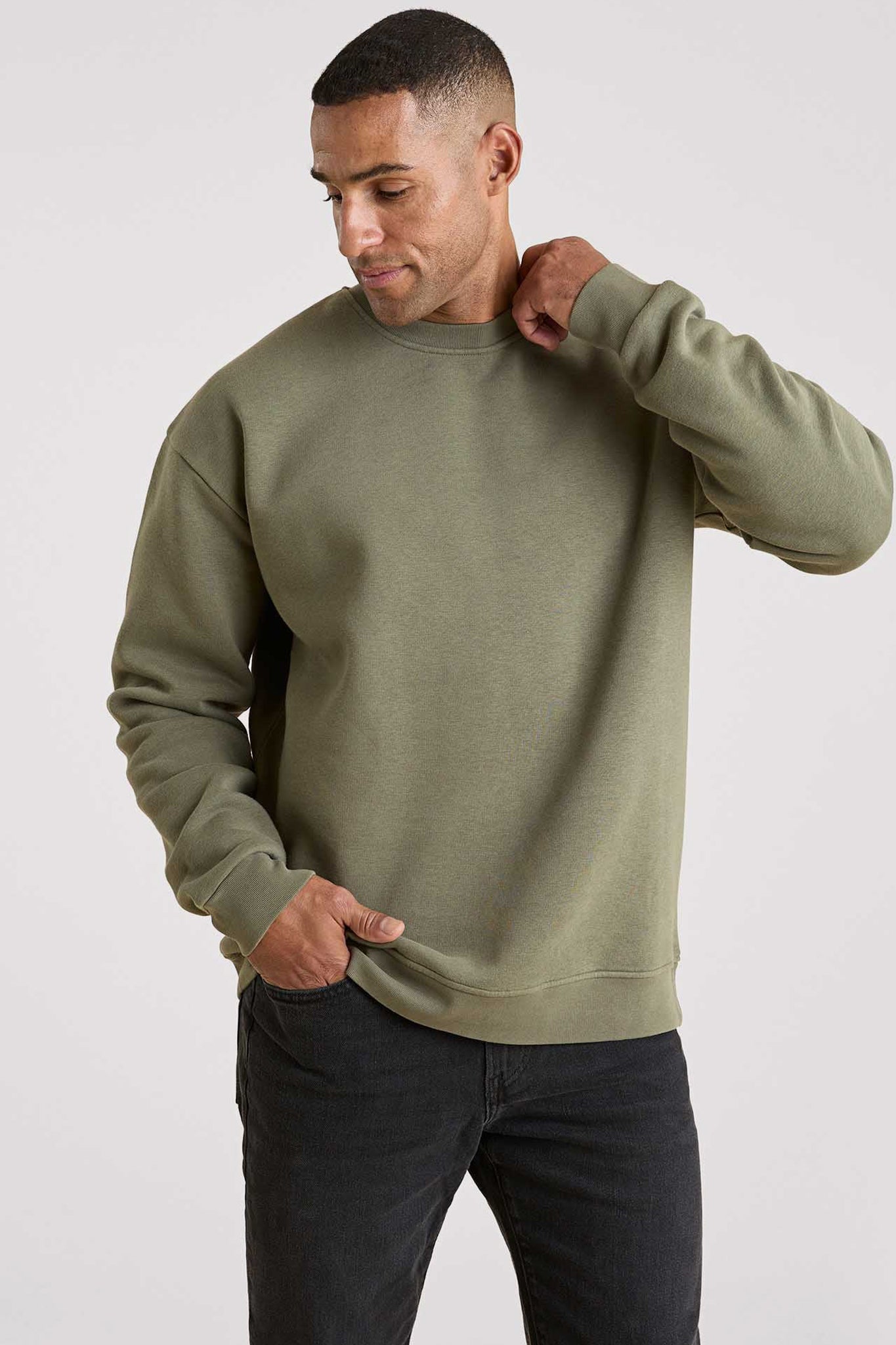 Men's Classic Crewneck Sweatshirt