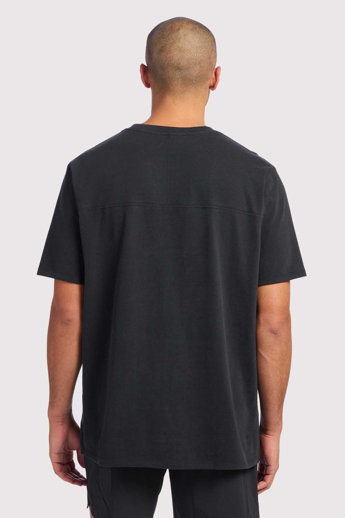 Men's Steady Seamed Tee