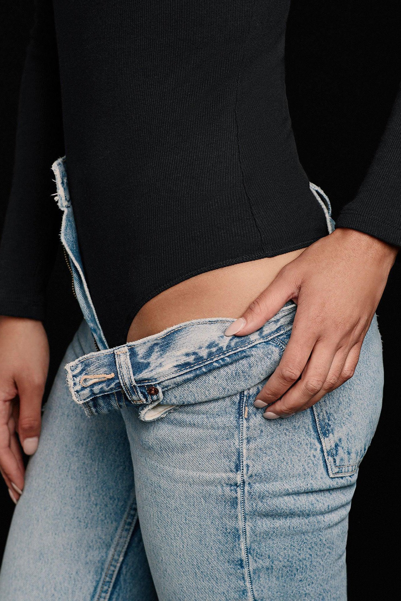 Women's Long Sleeve Ribbed Crewneck Bodysuit | Black