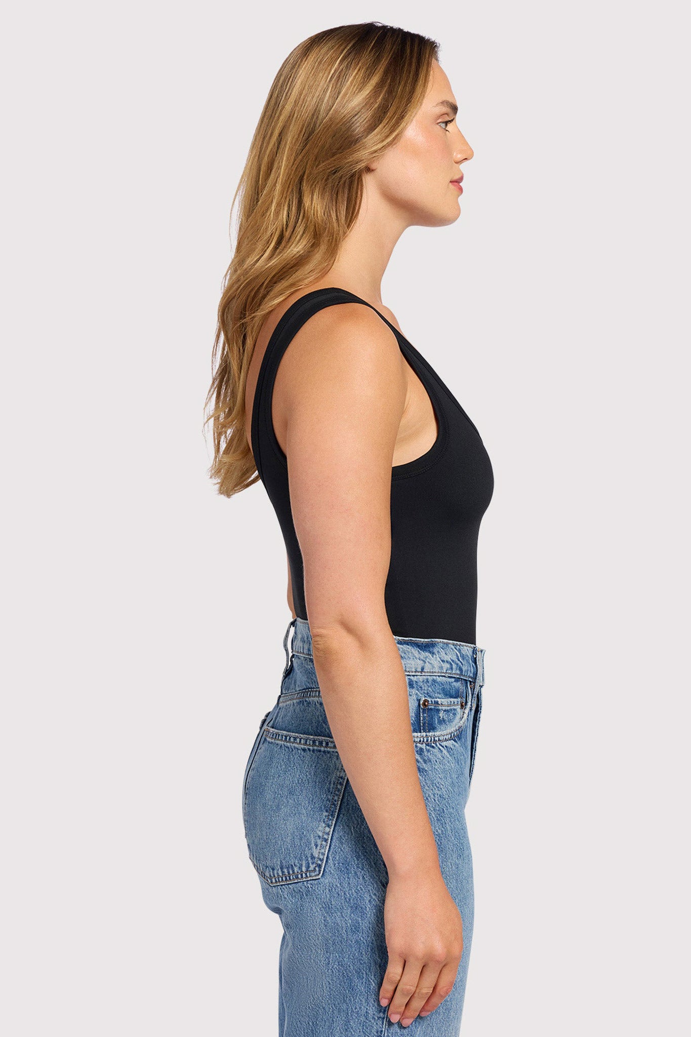 Seamless Scoop Tank Bodysuit