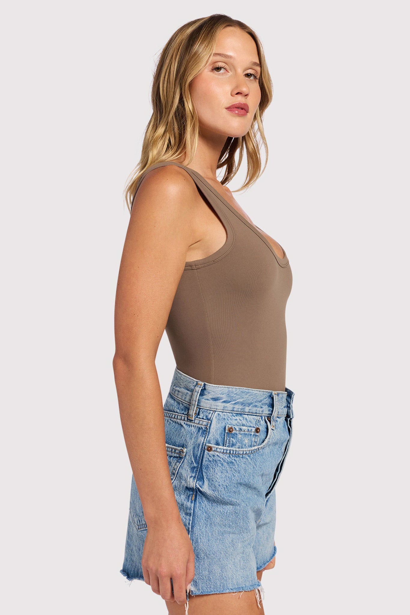 Seamless Scoop Tank Bodysuit