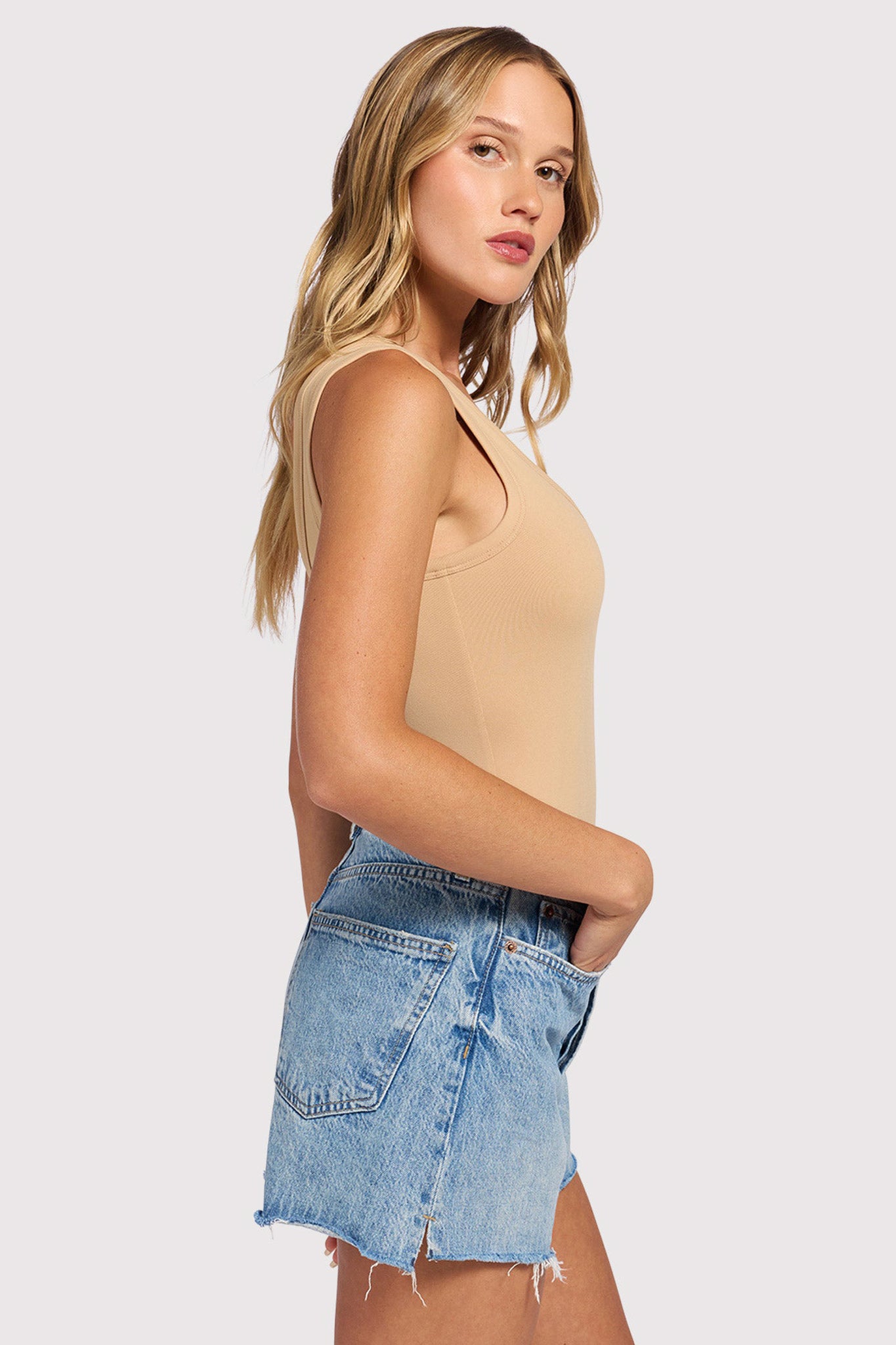 Seamless Scoop Tank Bodysuit