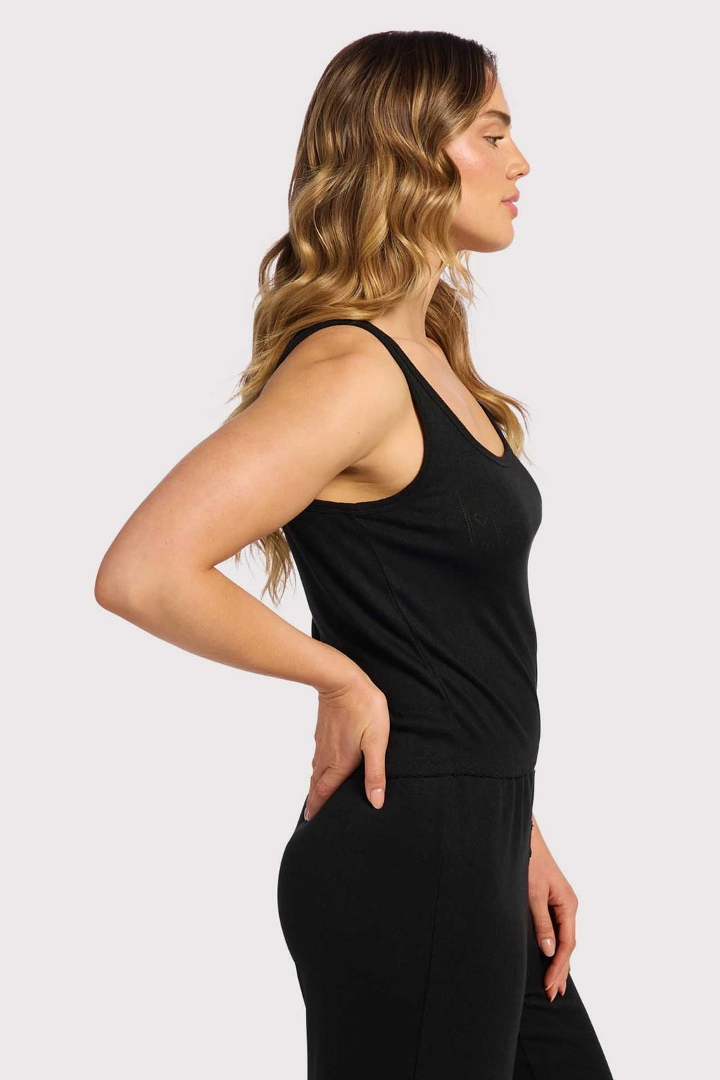 Heart Pointelle Scoop Tank