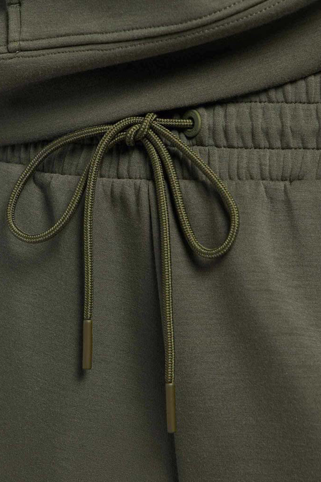 Soft Motion High-Rise Short