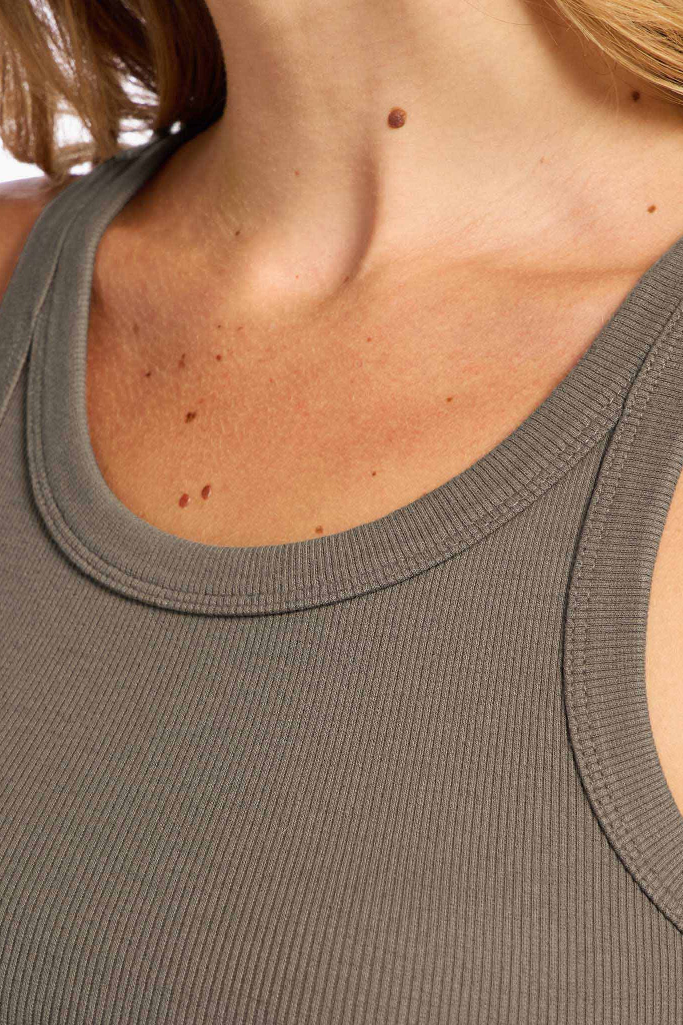 Essential Rib Tank