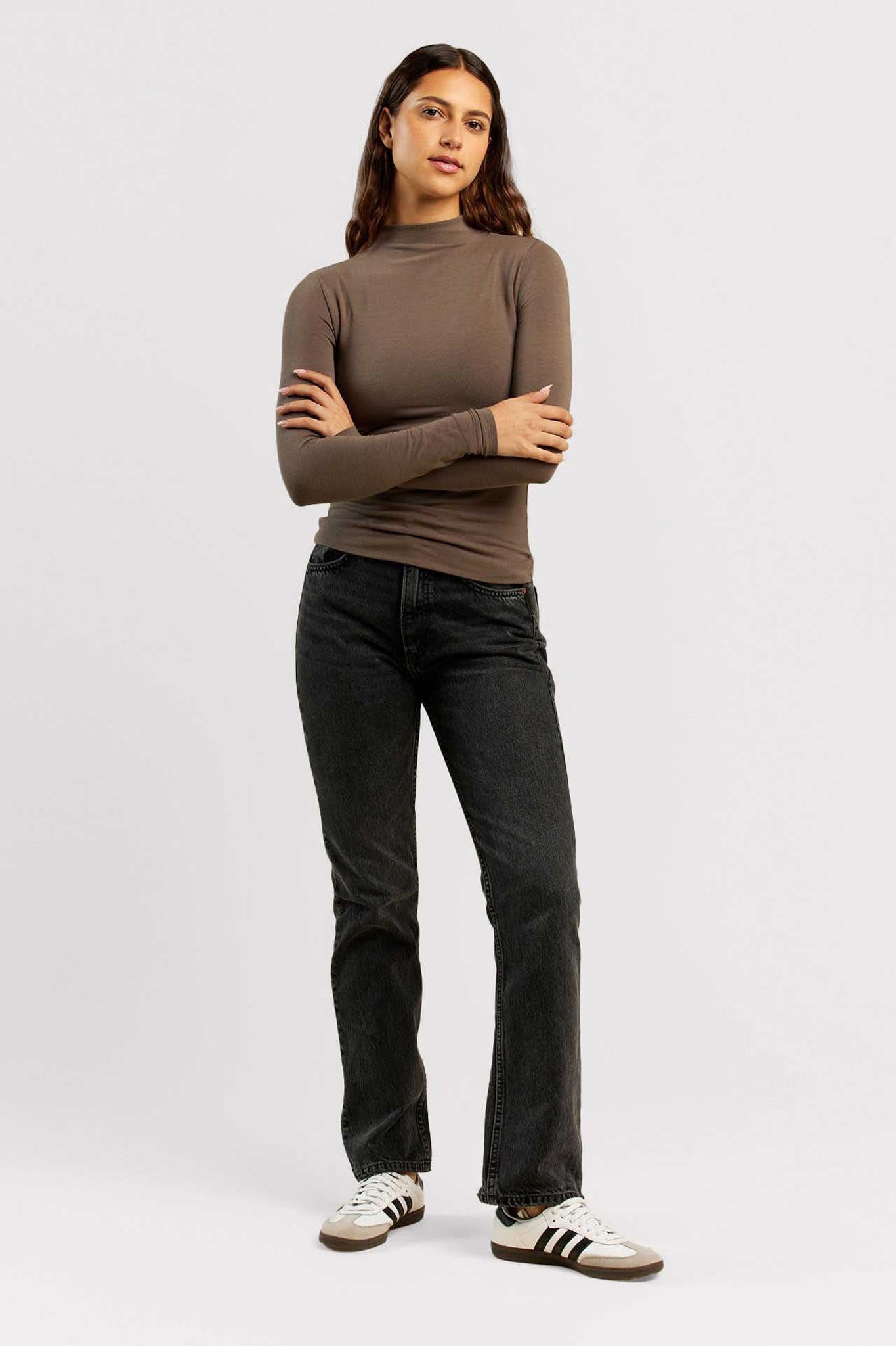 Cotton Stretch Long Sleeve Mock Neck Shirt | Mocha – nuuds