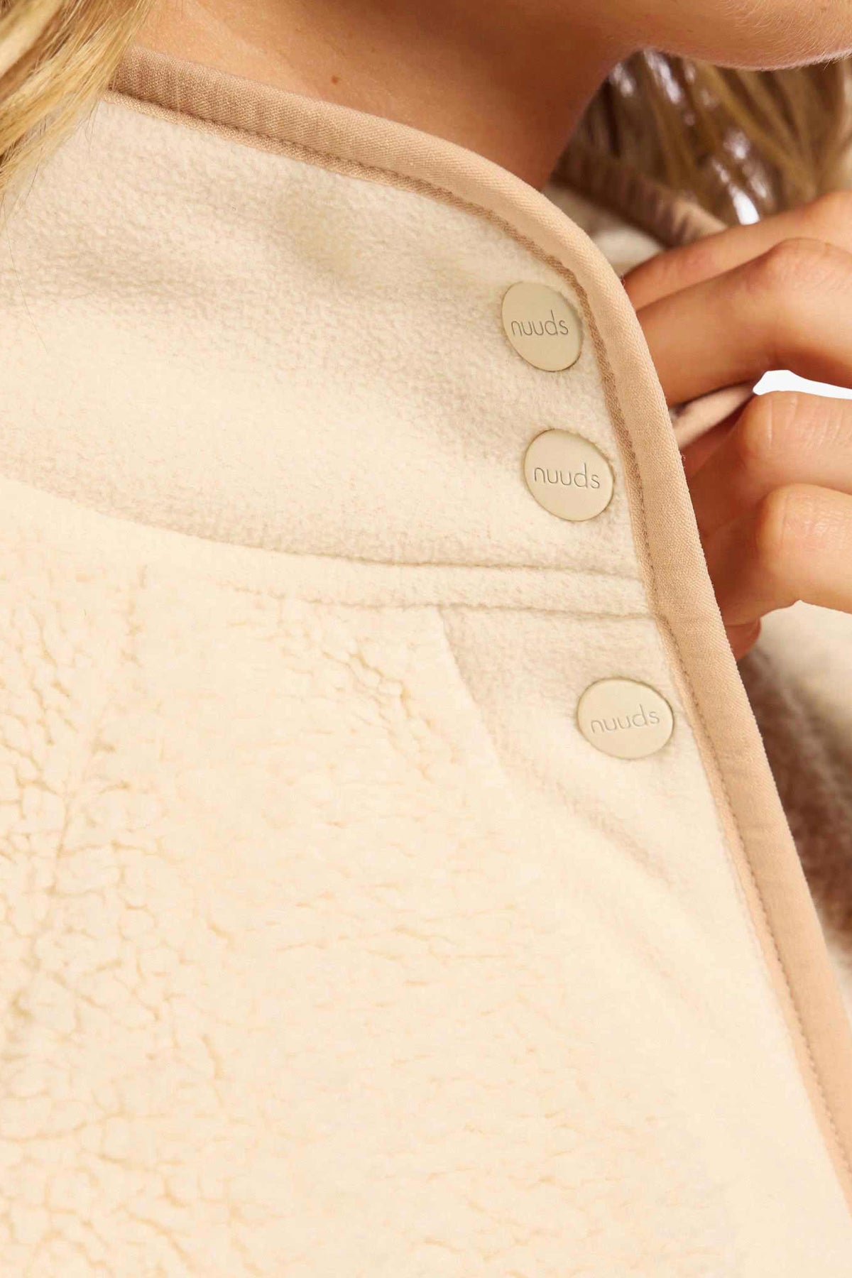 Color:Bone | Summit Sherpa Pullover