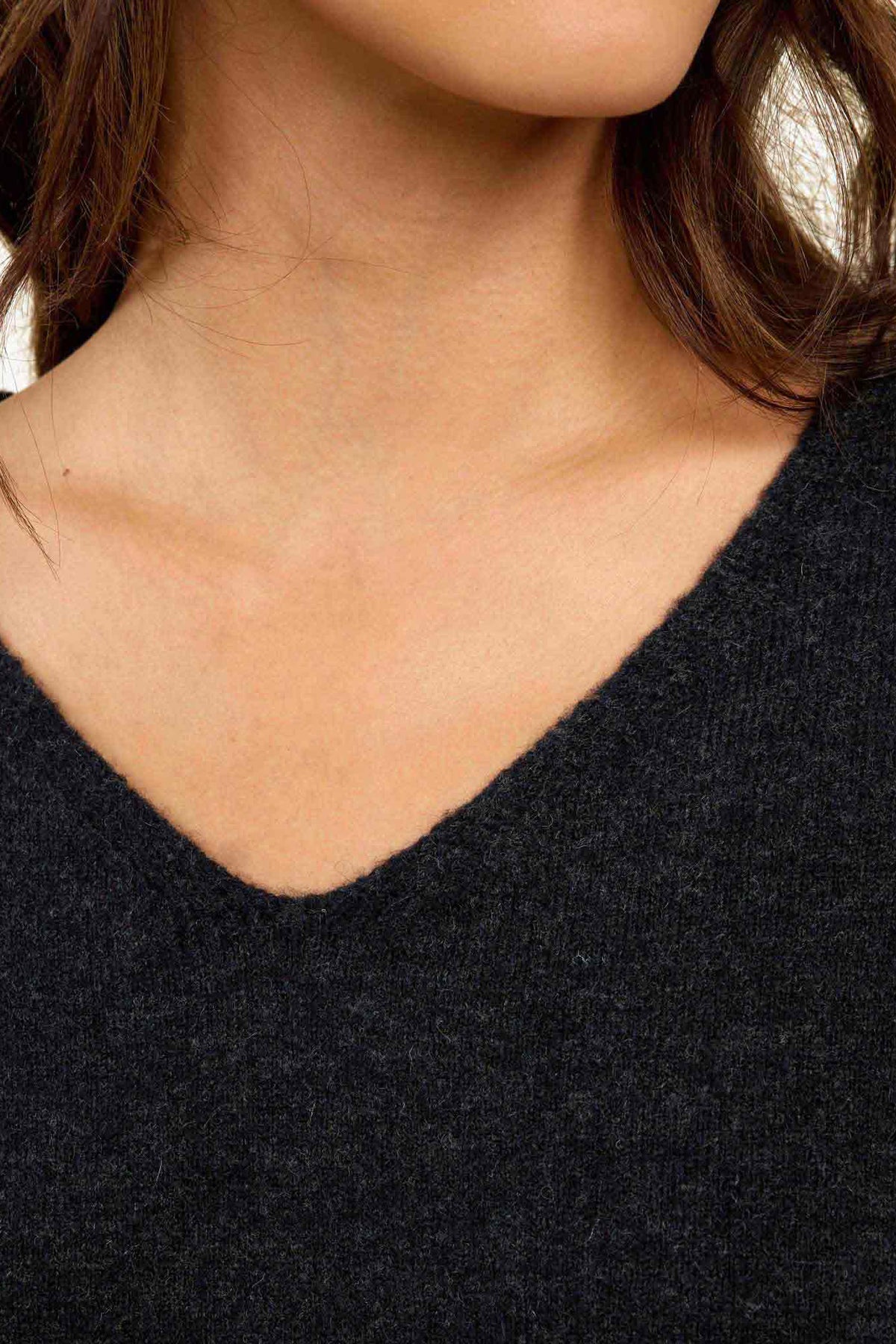 Color:Black | nuuds cozy knit v-neck sweater – women’s long sleeve top soft knit relaxed fit