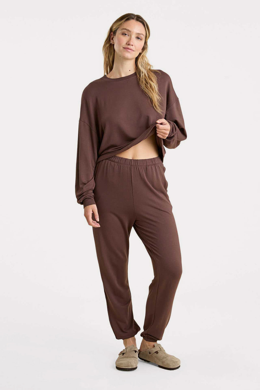 nuuds lightweight lounge set matching top and lounge pants women