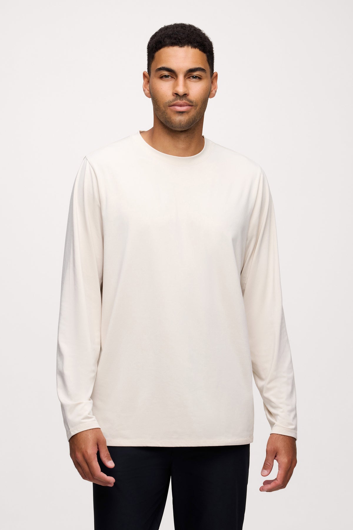 Color:Linen | Men's Long Sleeve Movement Tee