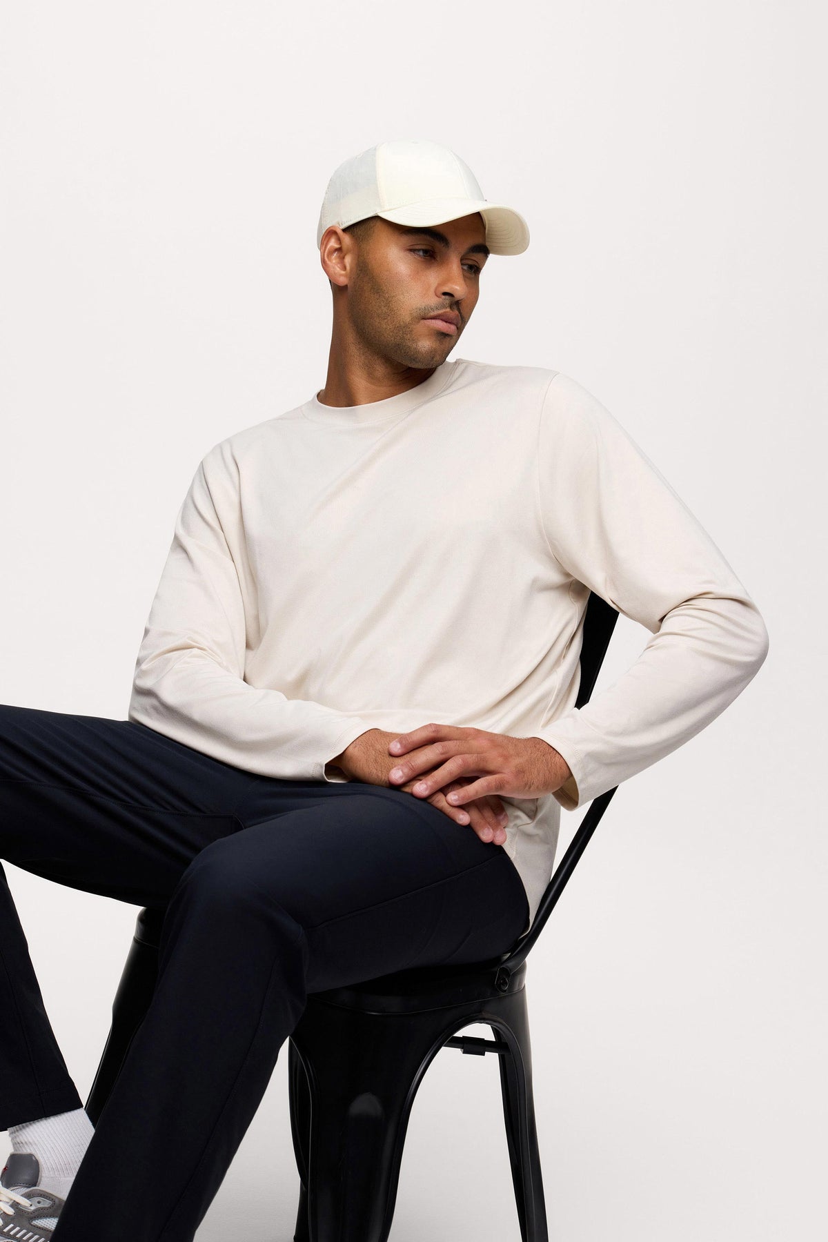 Color:Linen | Men's Long Sleeve Movement Tee
