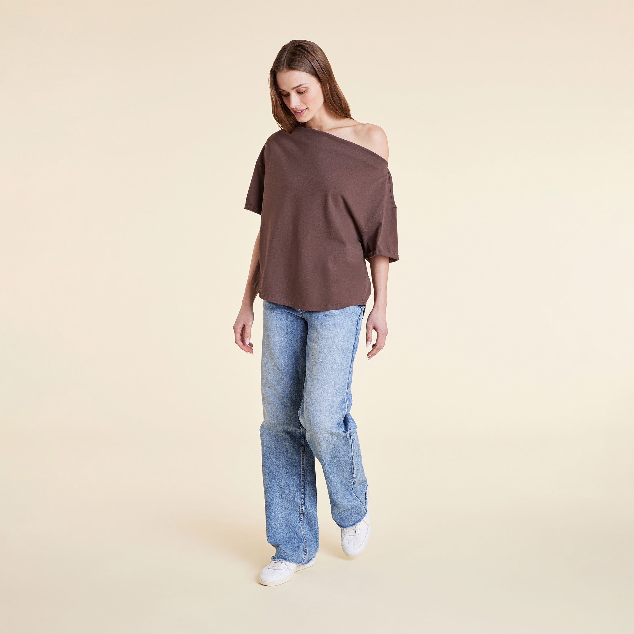 Off The Shoulder T-Shirt | Coffee