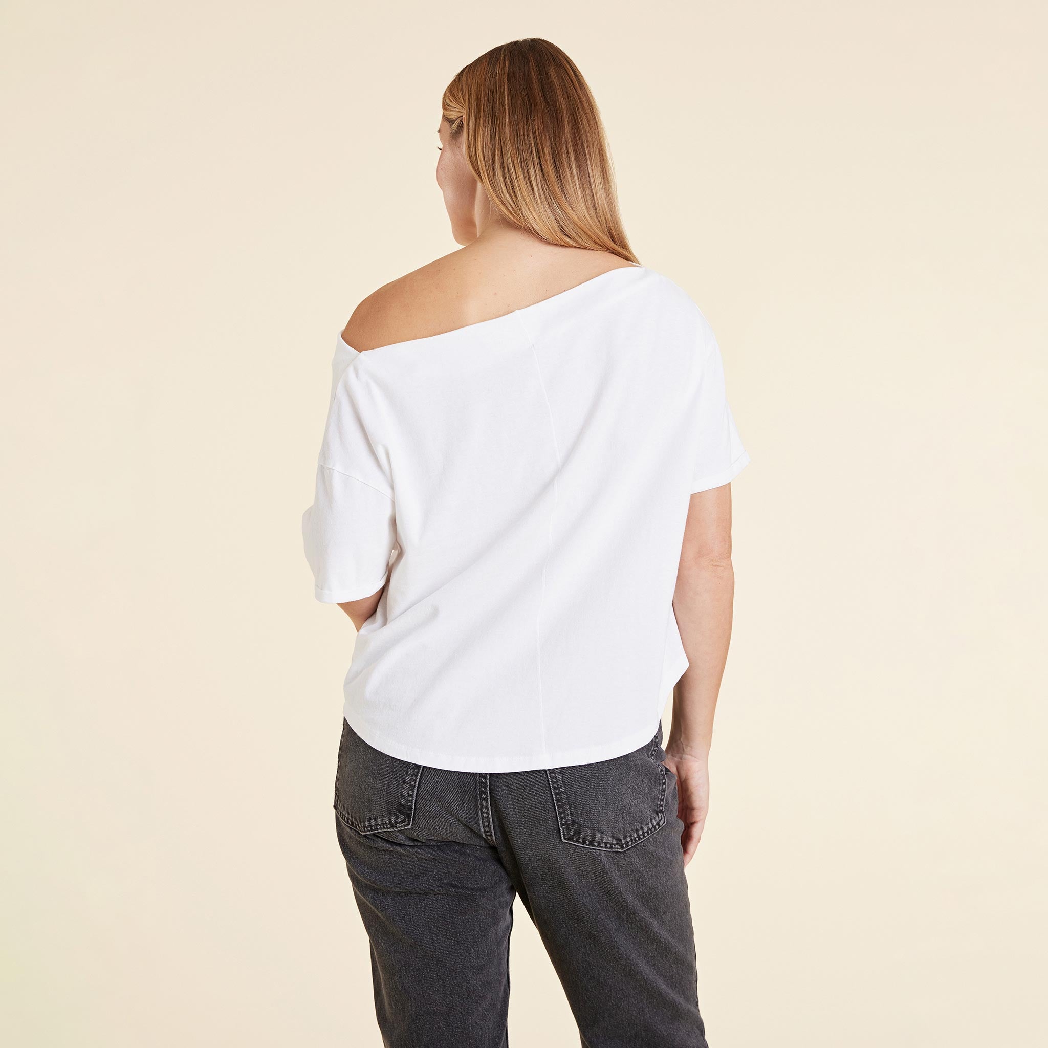 Off The Shoulder T-Shirt | White