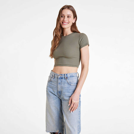 【COTCHS】25SS BABY RANBO TEE Re/Done Women's Squeeze Me 90s Baby Tee | $150.00 | Saint