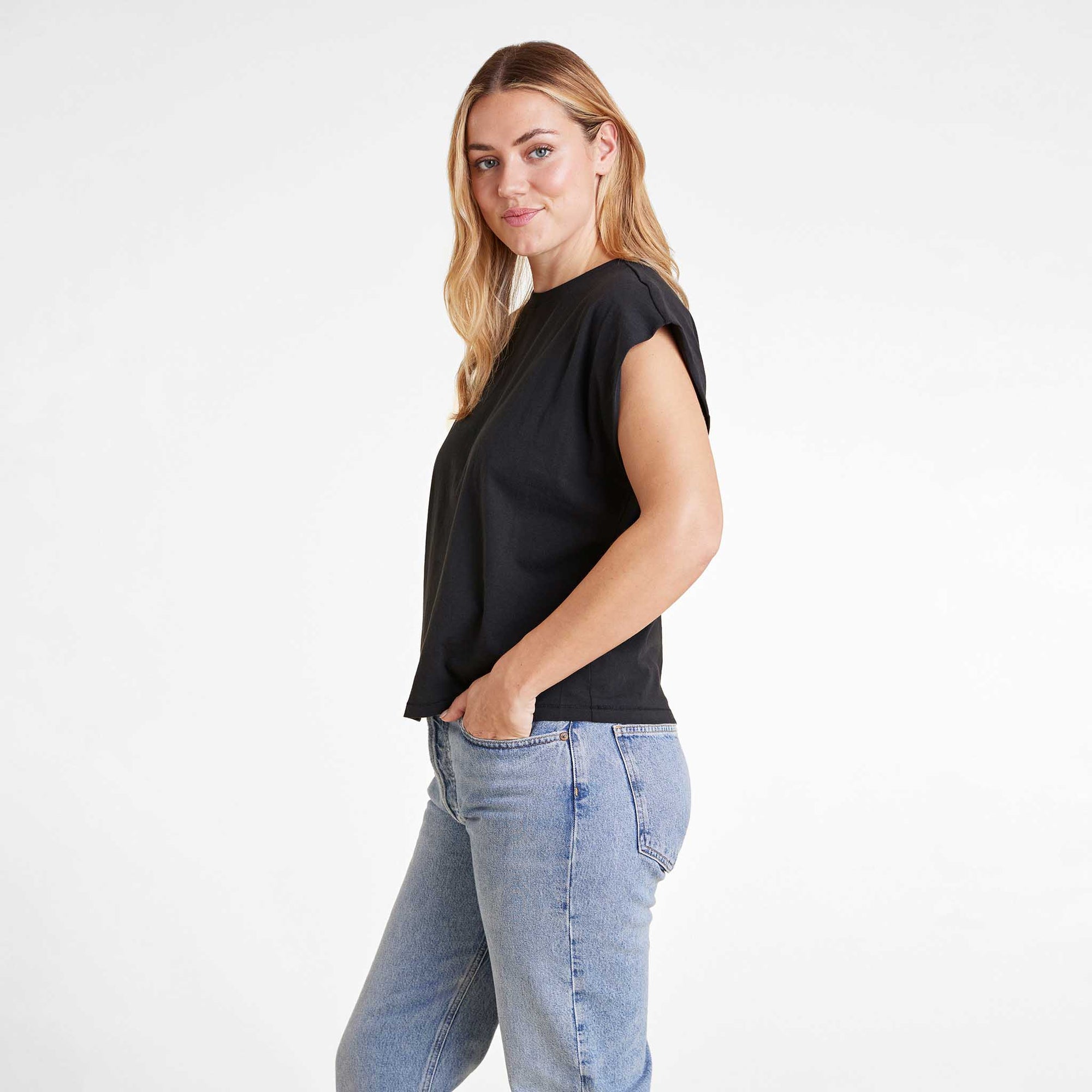Muscle Tee