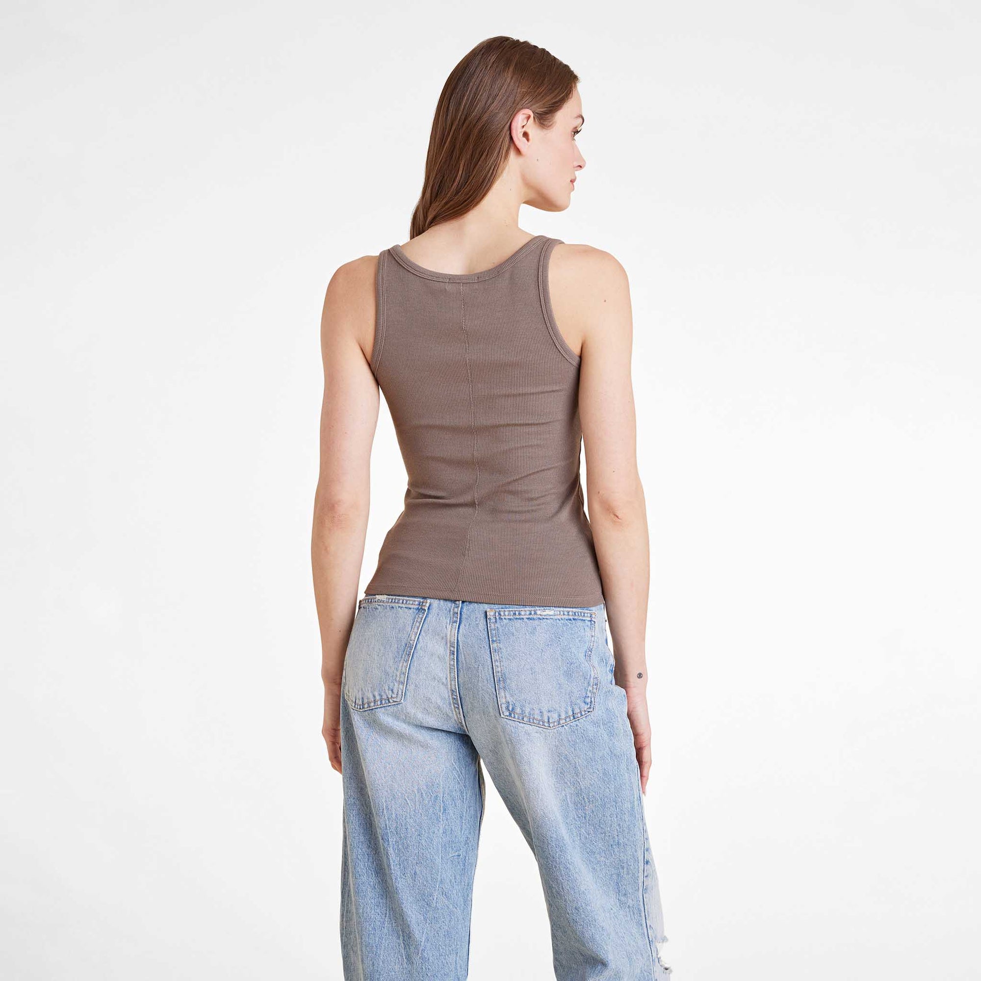 Slinky Rib Tank