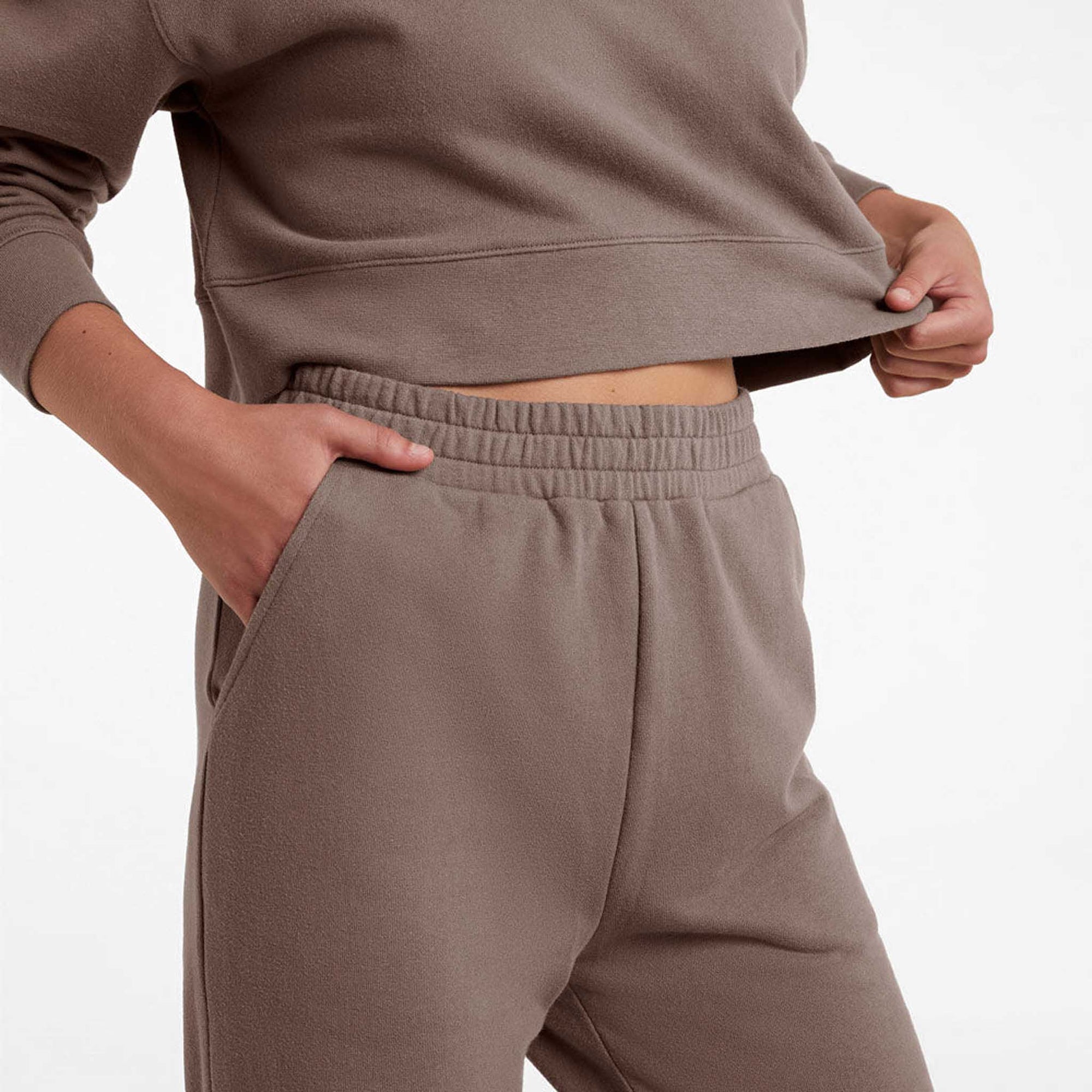 Wide Leg Sweatpant