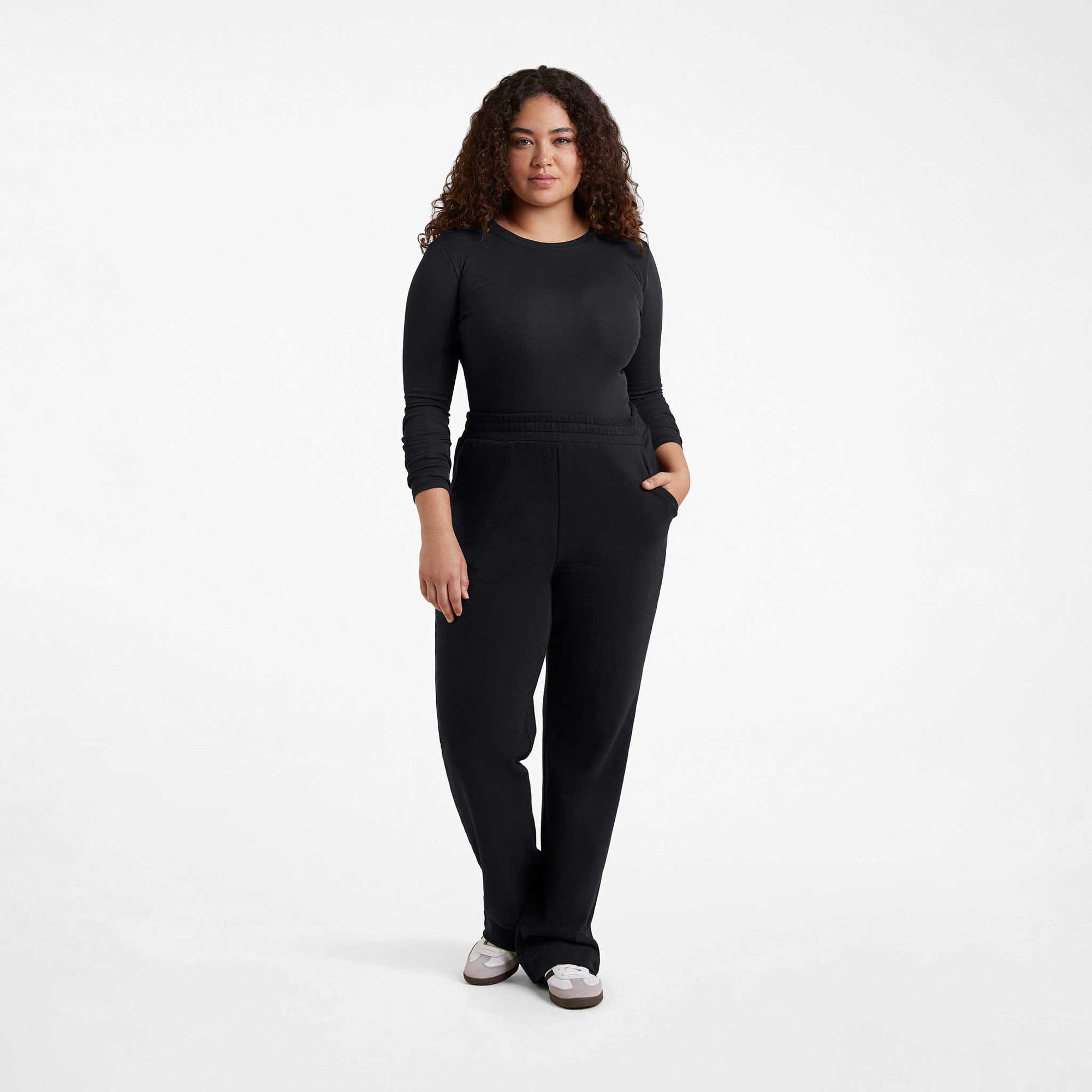 Wide Leg Sweatpant