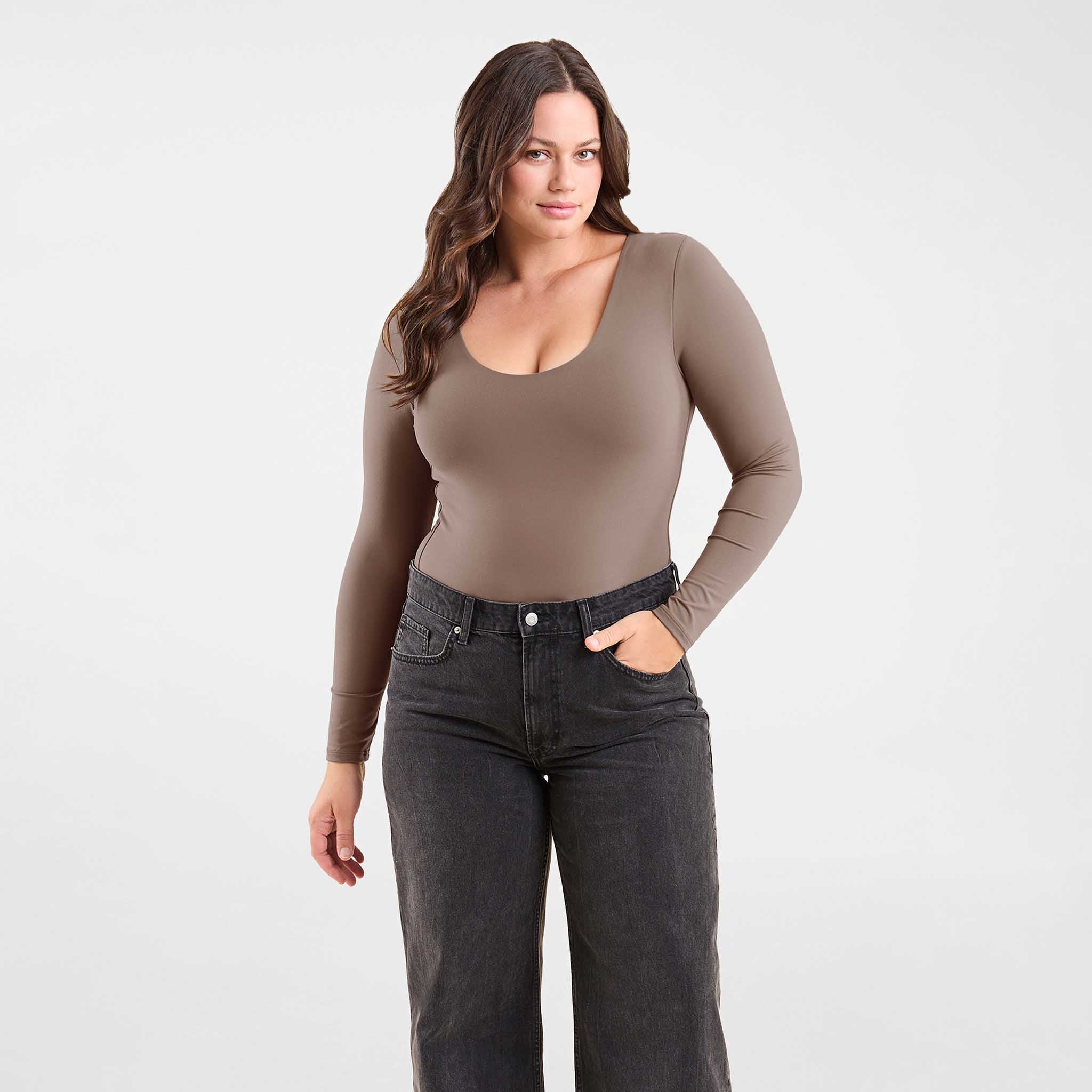 Long Sleeve Scoop Neck Bodysuit Mocha