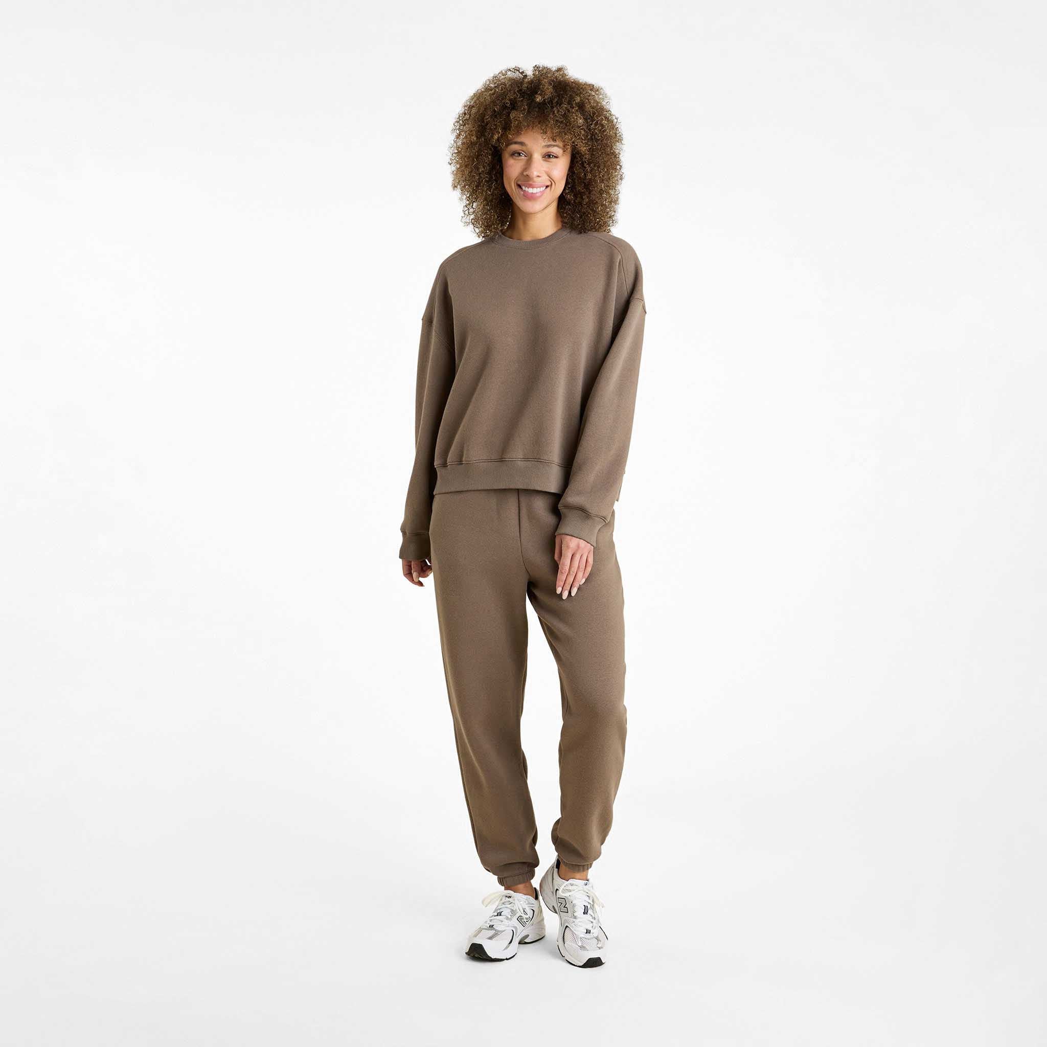 Classic Crewneck Sweatshirt Mocha