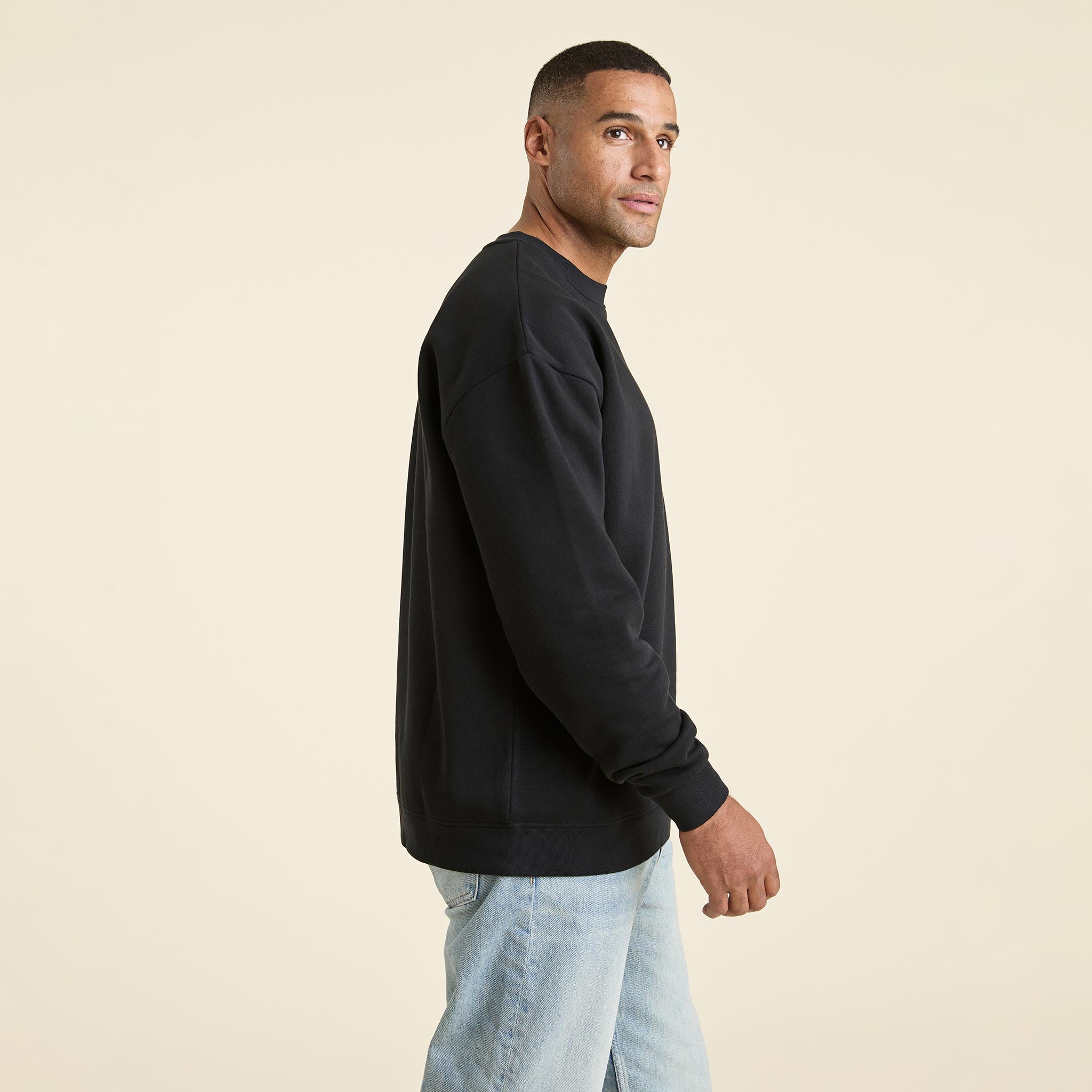 Men's Classic Crewneck Sweatshirt | Black