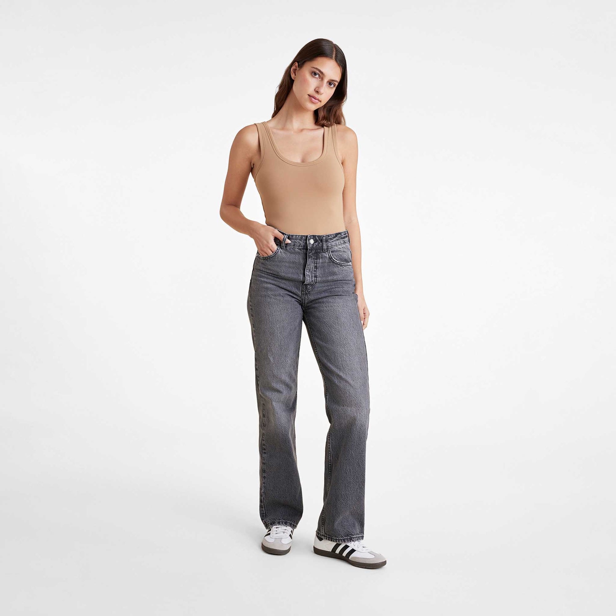 Seamless Scoop Tank Bodysuit