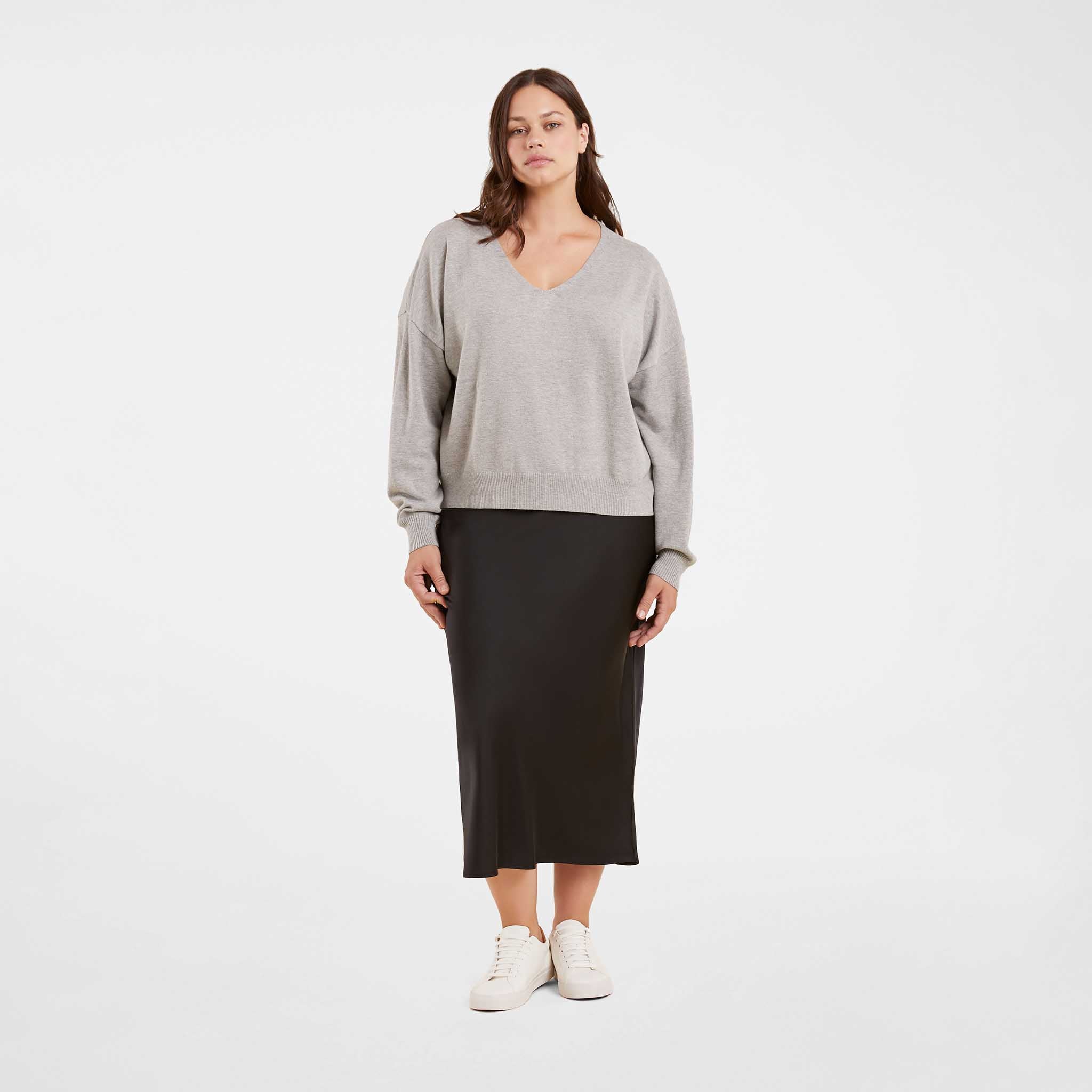 Luxe Knit V-Neck Sweater | Heather Grey