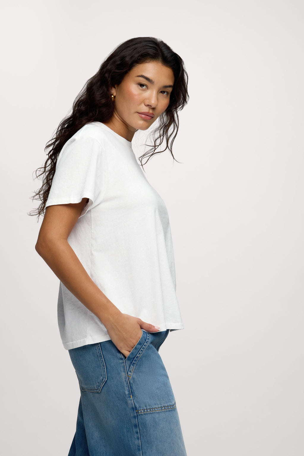 Color:White | nuuds everyday t-shirt – womens cotton t-shirt relaxed fit t-shirts for women