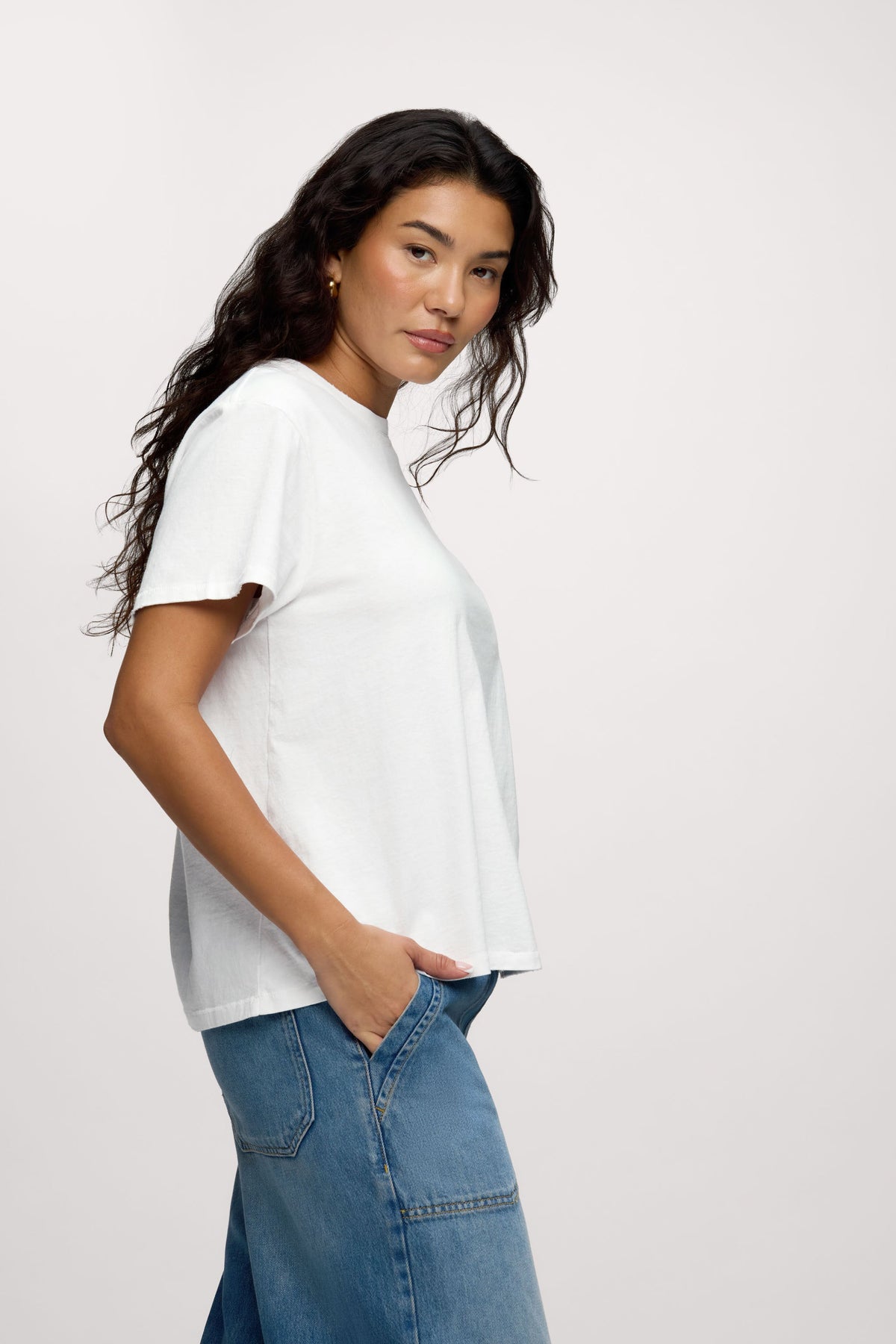 Color:White | nuuds everyday t-shirt – womens cotton t-shirt relaxed fit t-shirts for women